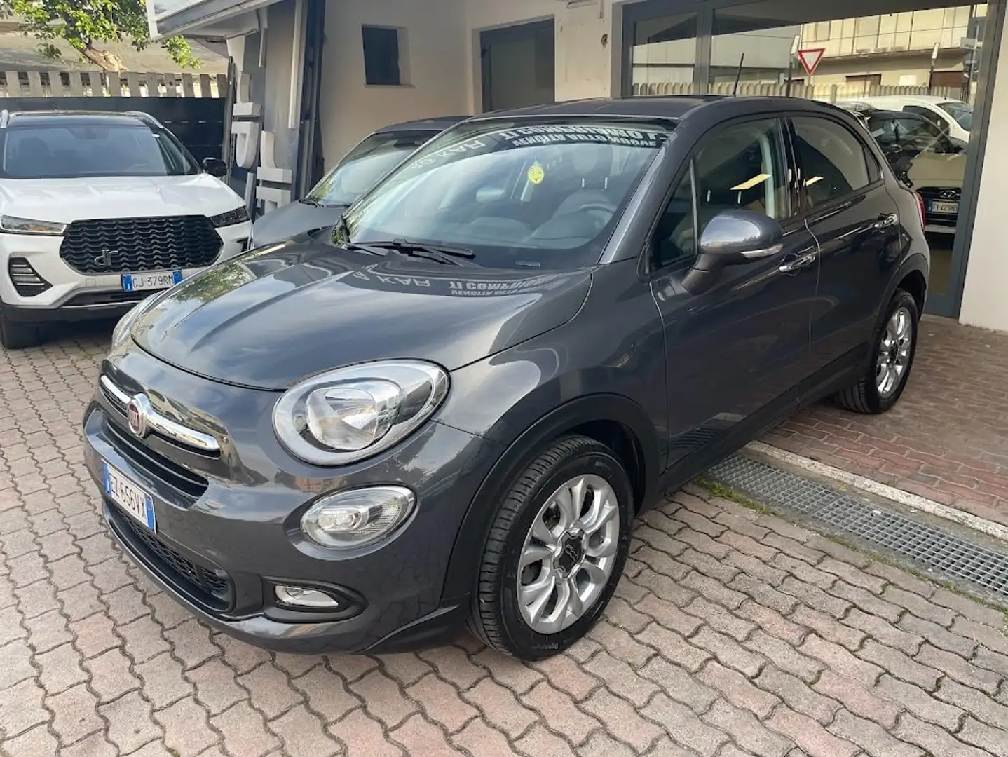 Fiat 500X 1.6 MTJ 120CV LOUNGE Gris - 2