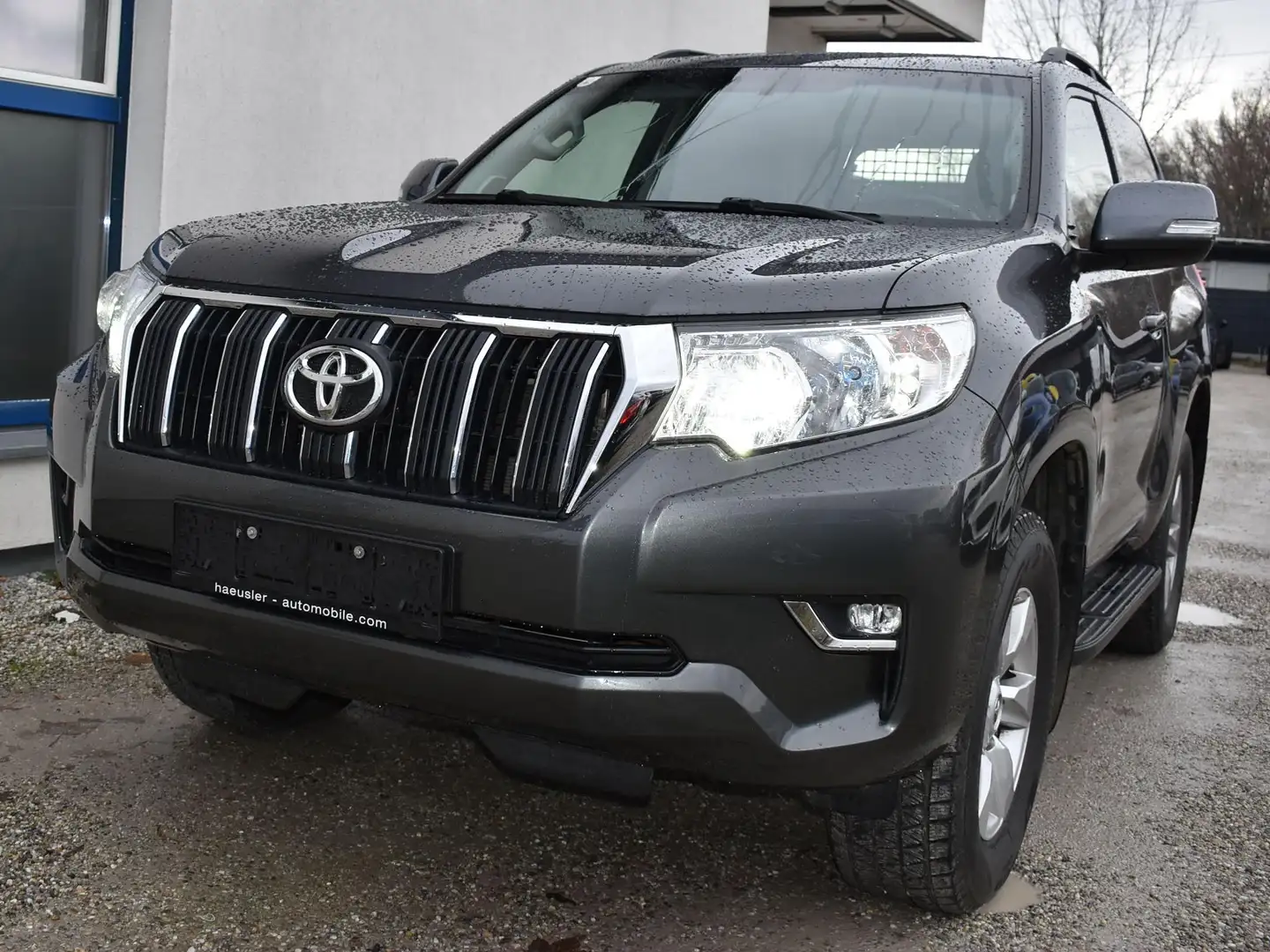 Toyota Land Cruiser Basis 2,8D-D4 4WD-VAN Grau - 1
