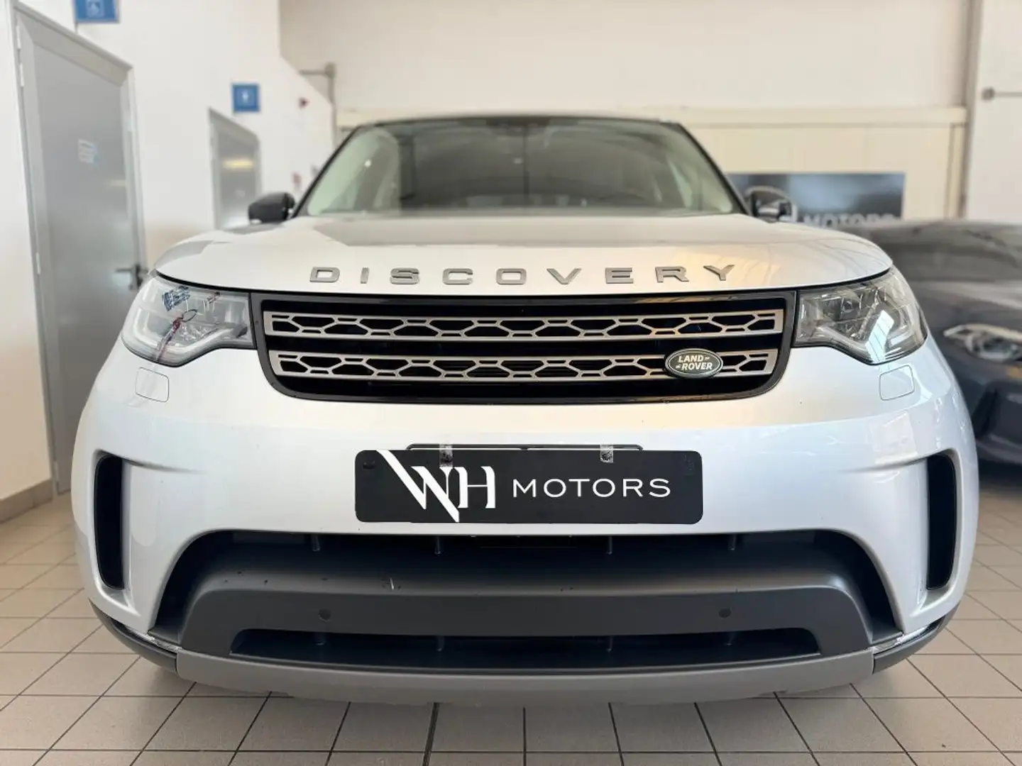 Land Rover Discovery 2.0 SD4 240 CV 7 POSTI//BELL1SS1MO// Grau - 2