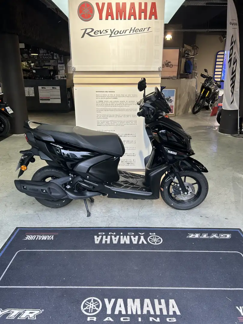Yamaha RayZR Schwarz - 1
