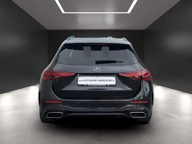 Mercedes-Benz C-Class view 10
