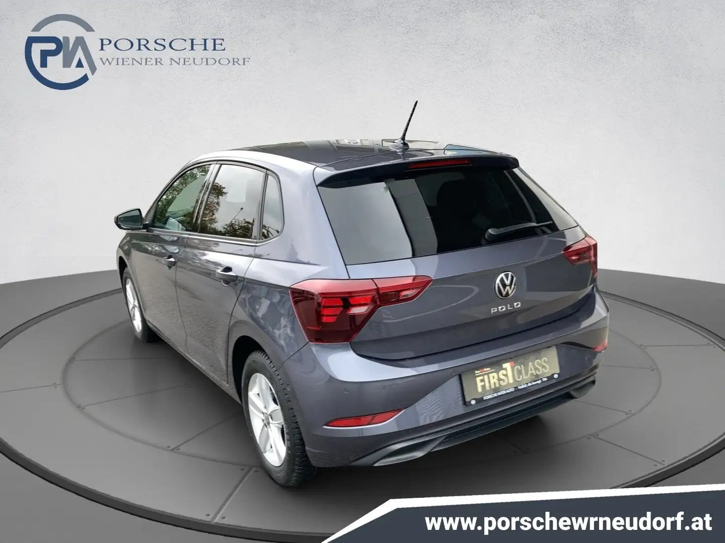 Volkswagen Polo Friends TSI Grau - 2