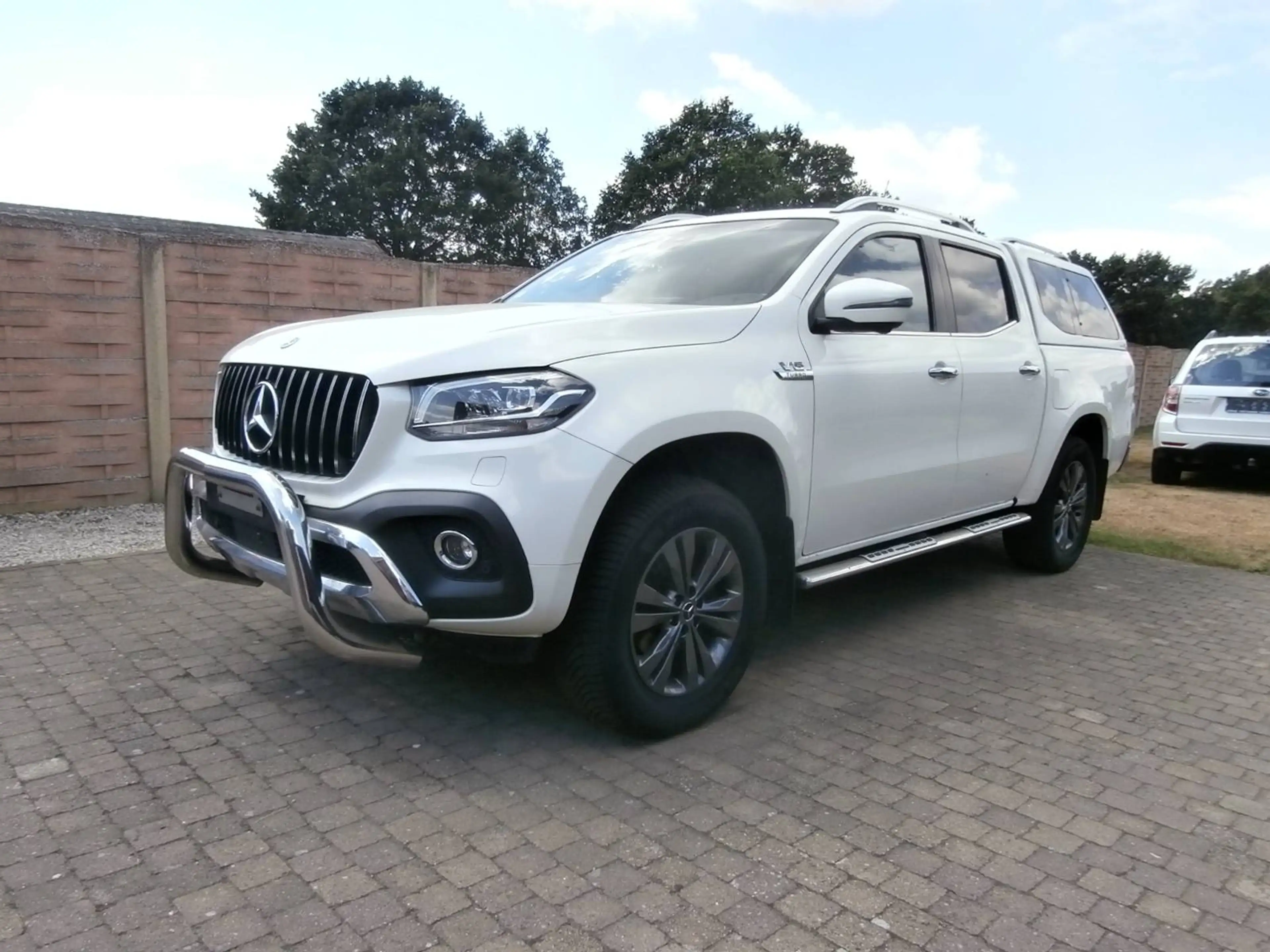 Mercedes-Benz X 350 X 350 d 4Matic Power  motorschade