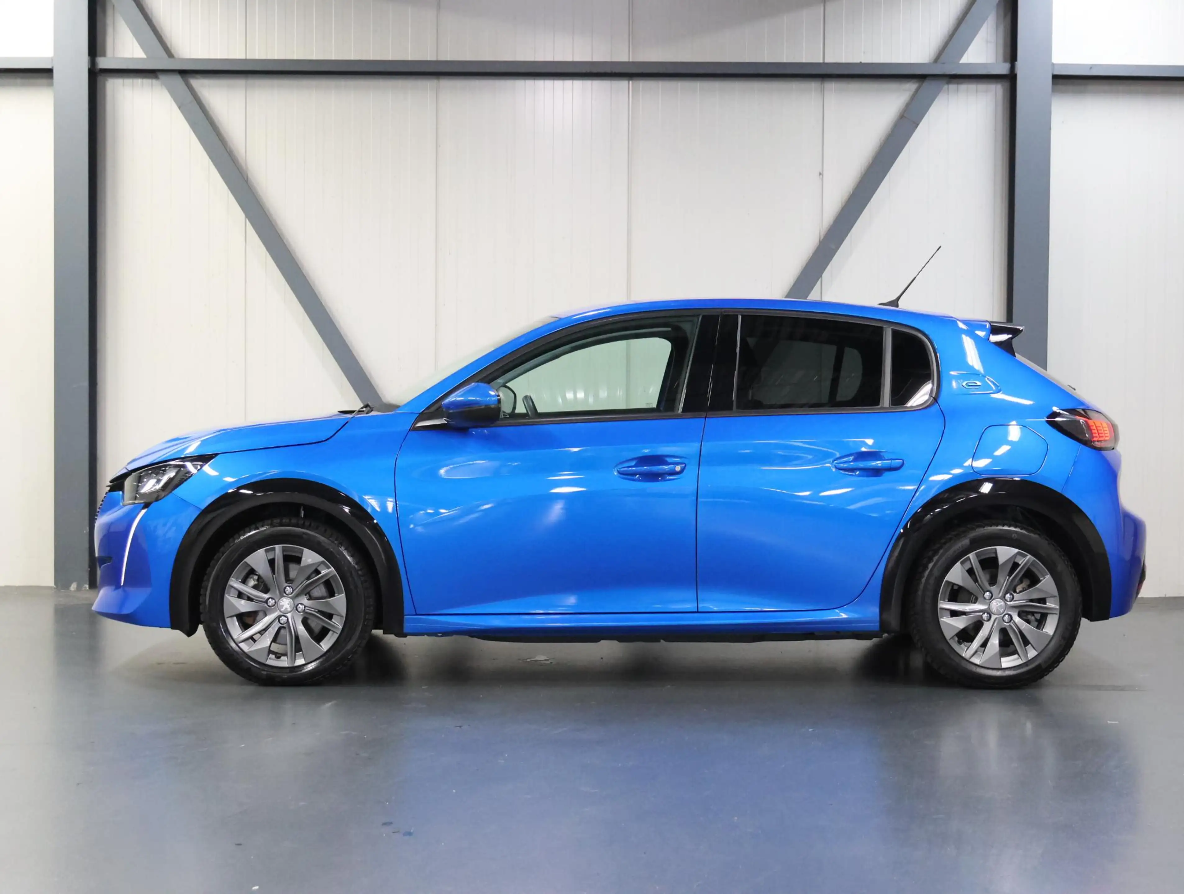 Peugeot e-208 EV Allure 50 kWh 136PK | 1ste eigenaar | Camera | — photo 2