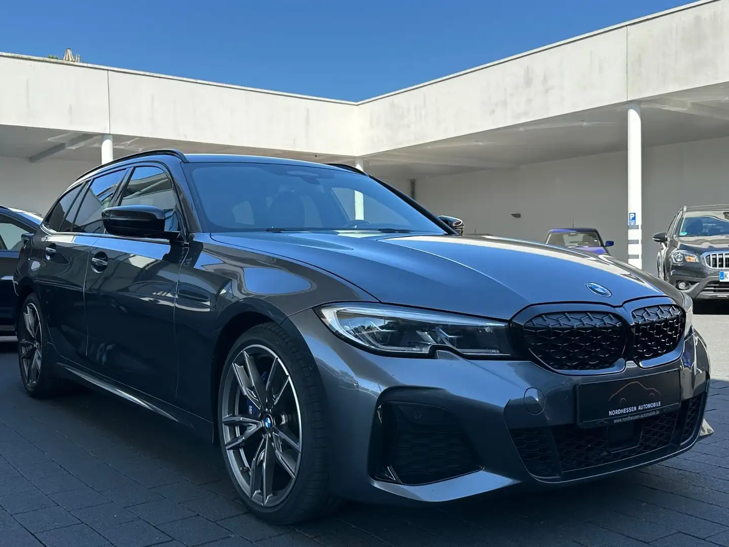 BMW M340 d xDrive Touring | Standheizung | H/K | AHK Gris - 2