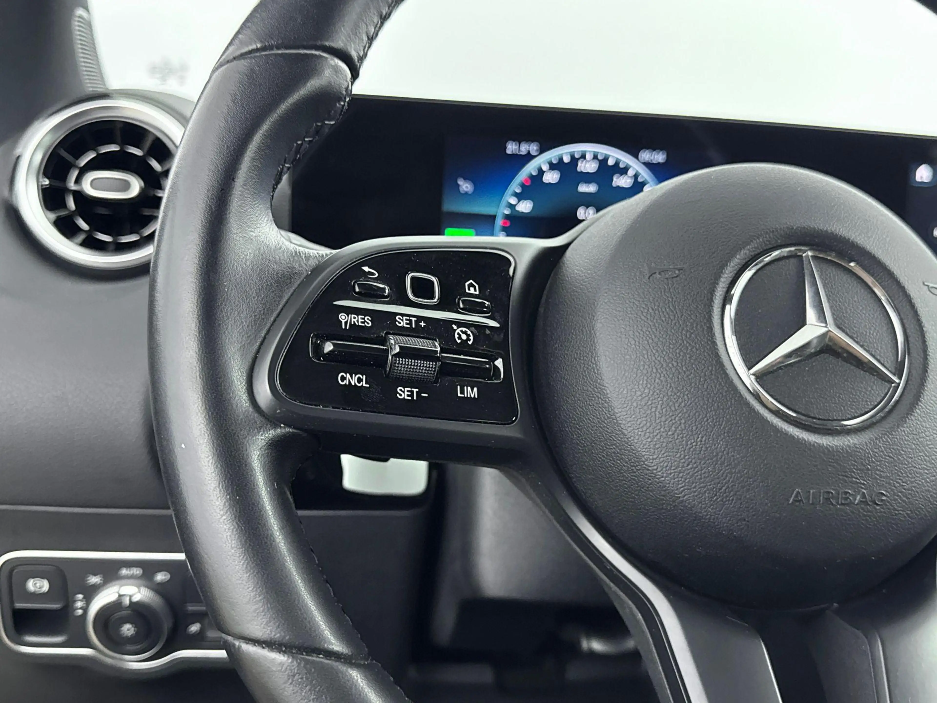 Mercedes-Benz GLA 250 GLA 250e Automaat Style Line | Advantage Pakket | — photo 15