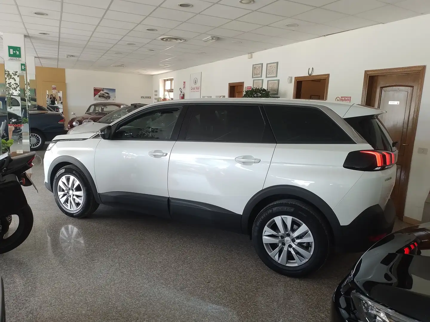 Peugeot 5008 1.5 bluehdi 131CV Allure 7 Posti EAT8 Blanc - 2