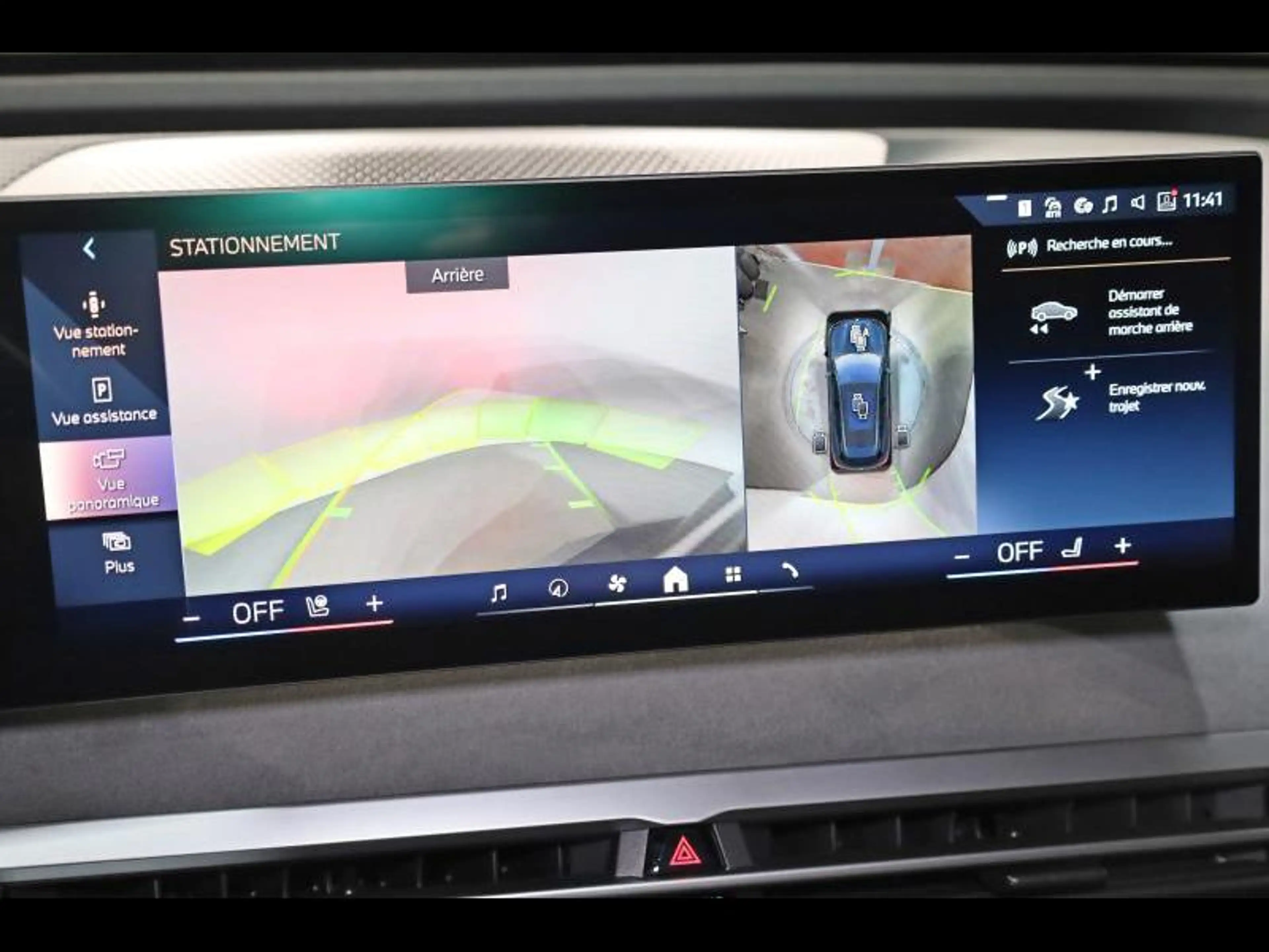 BMW iX xDrive45 Kit M Sport — photo 15