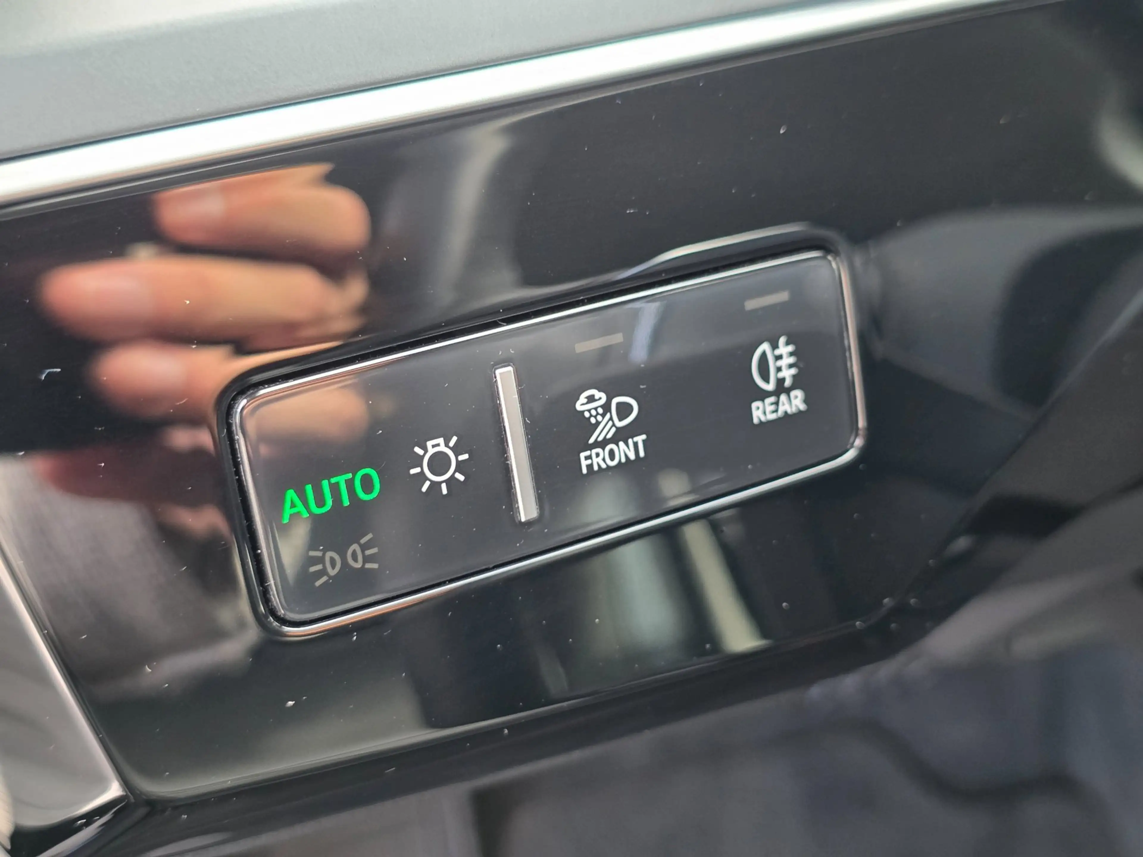 Audi Q8 e-tron 55 quattro Advanced Edition 115 kWh | LEDER | STOE — photo 26
