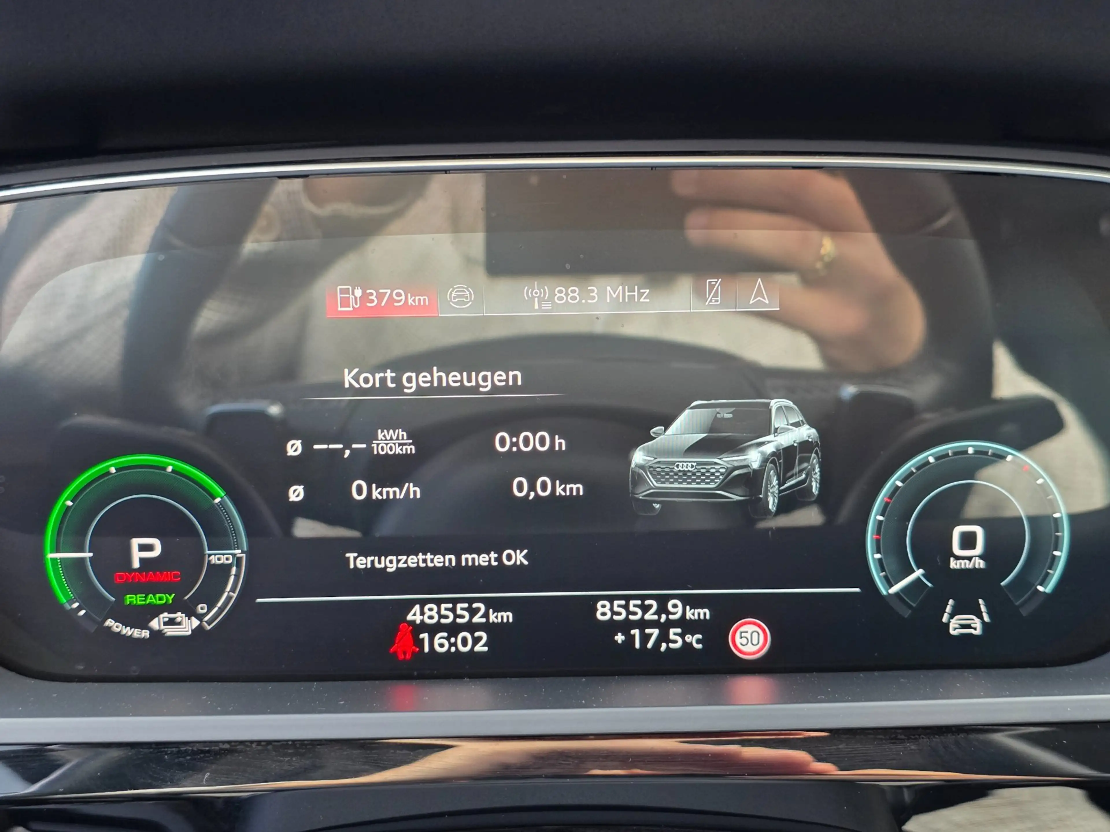 Audi Q8 e-tron 55 quattro Advanced Edition 115 kWh | LEDER | STOE — photo 12