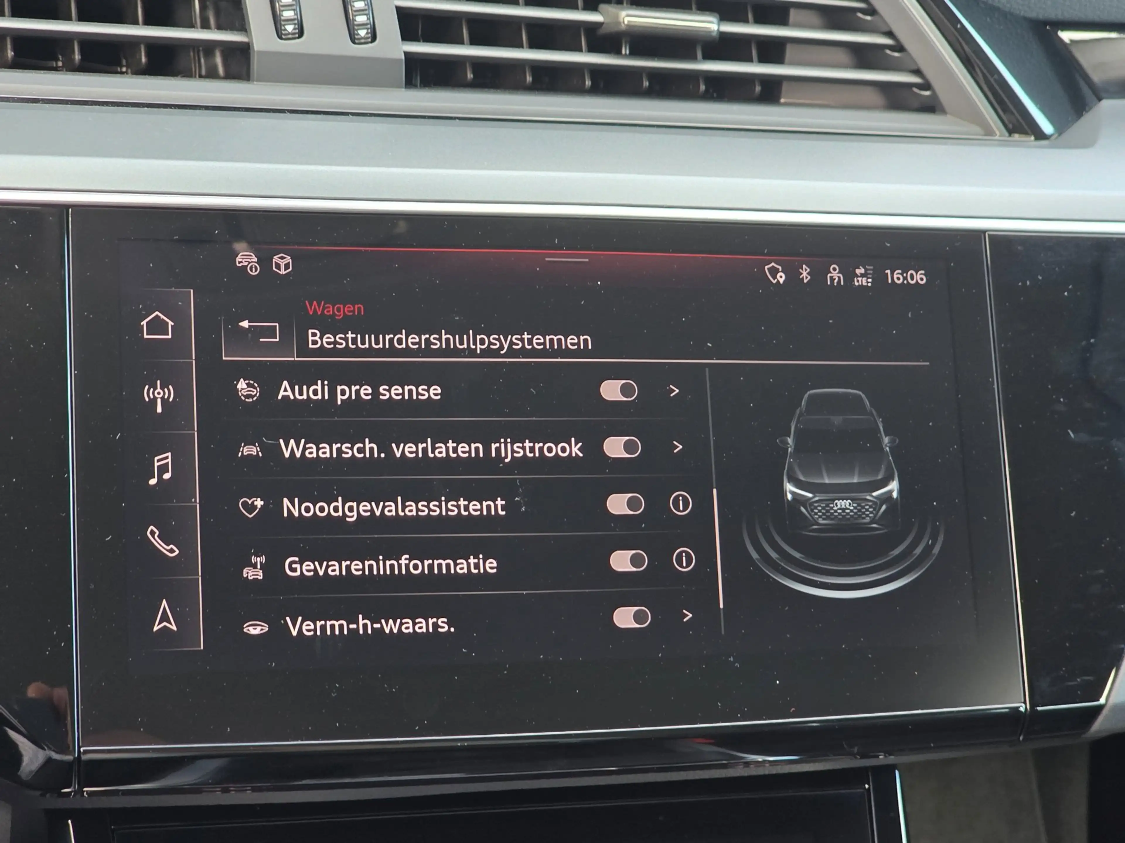Audi Q8 e-tron 55 quattro Advanced Edition 115 kWh | LEDER | STOE — photo 22
