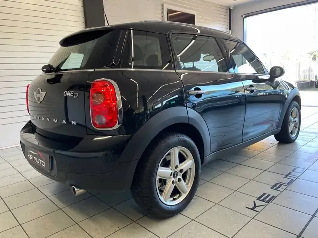 Mini Countryman view 6