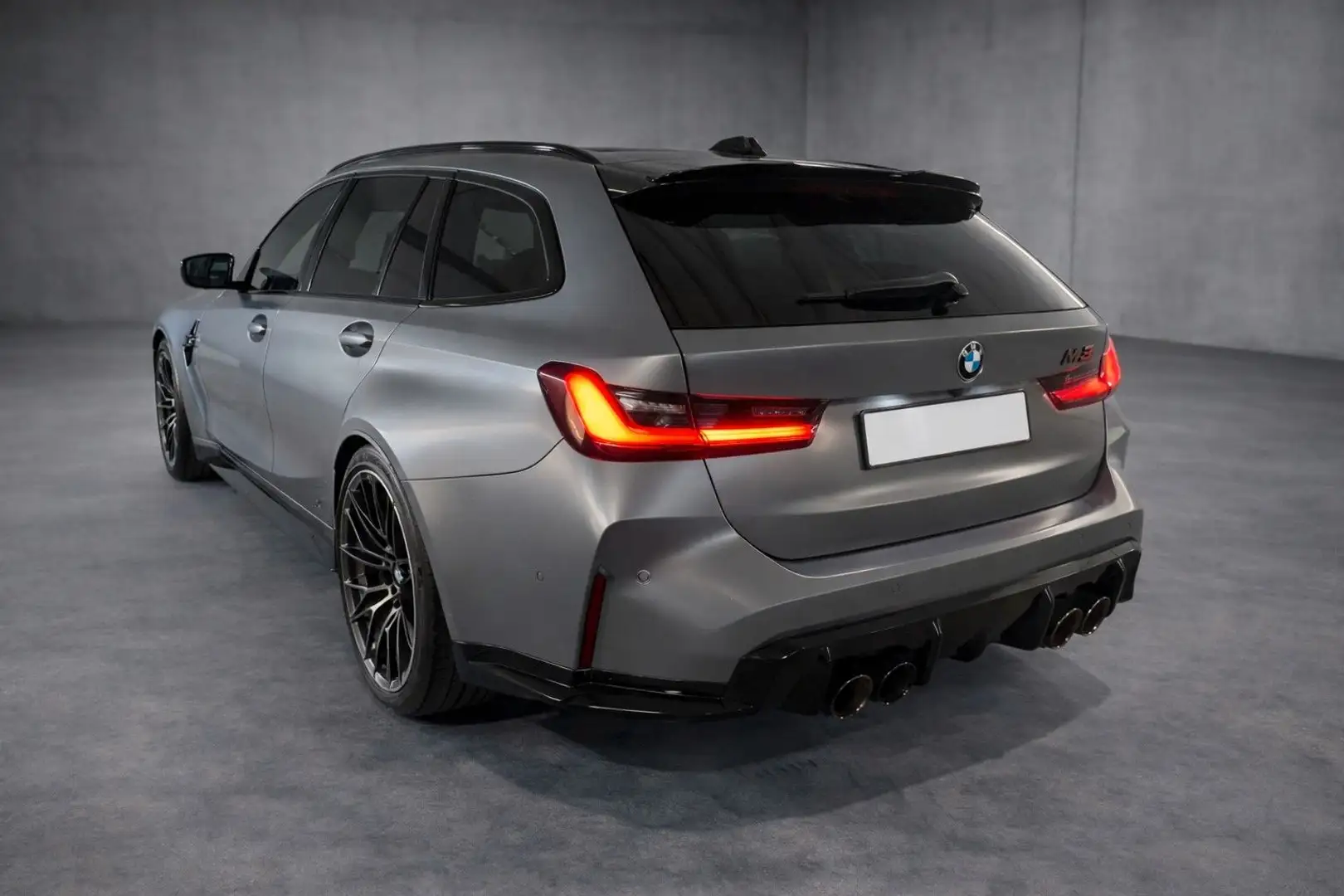 BMW M3 Touring Competition xDrive MDRIVER*LASER*SB* Gris - 2