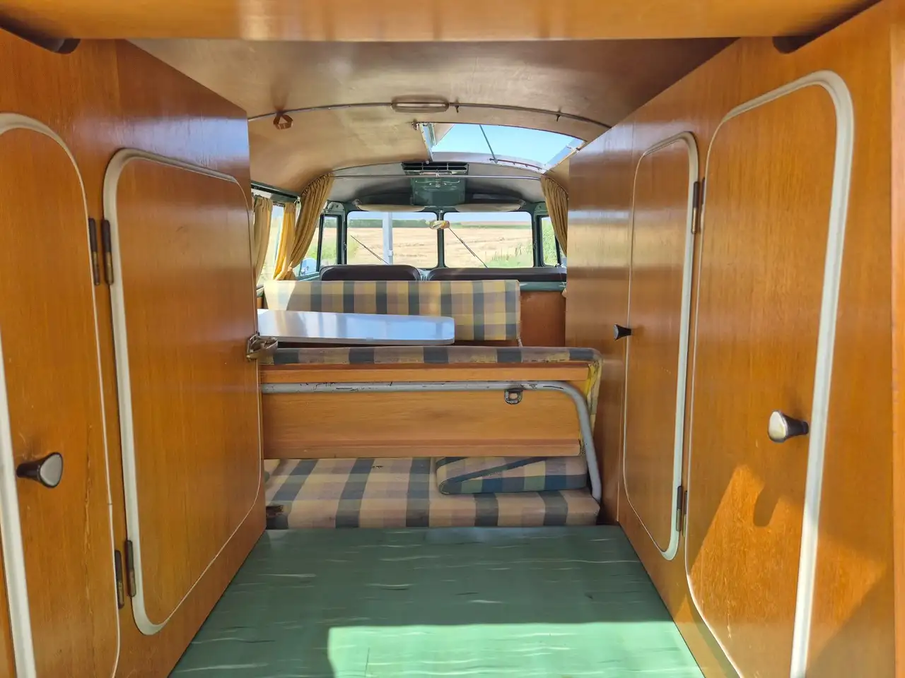 Volkswagen T1 Westfalia SO33, foto 7
