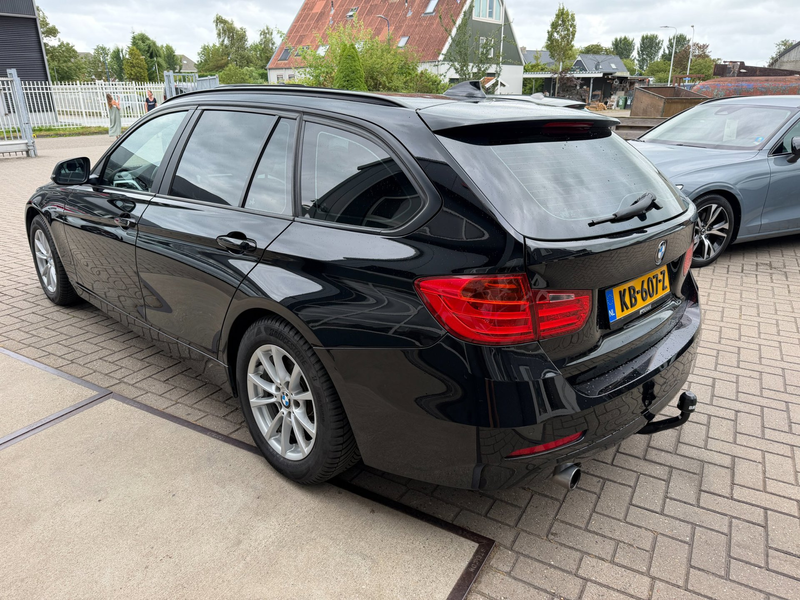 BMW 320 3-serie Touring 320i High Executive Sport / Pano / — photo 12