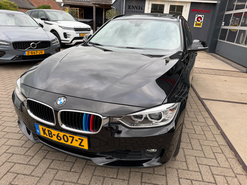 BMW 320 3-serie Touring 320i High Executive Sport / Pano / — photo 14