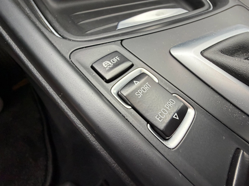 BMW 320 3-serie Touring 320i High Executive Sport / Pano / — photo 27