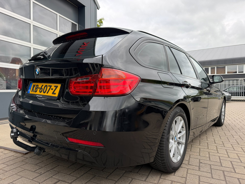 BMW 320 3-serie Touring 320i High Executive Sport / Pano / — photo 20