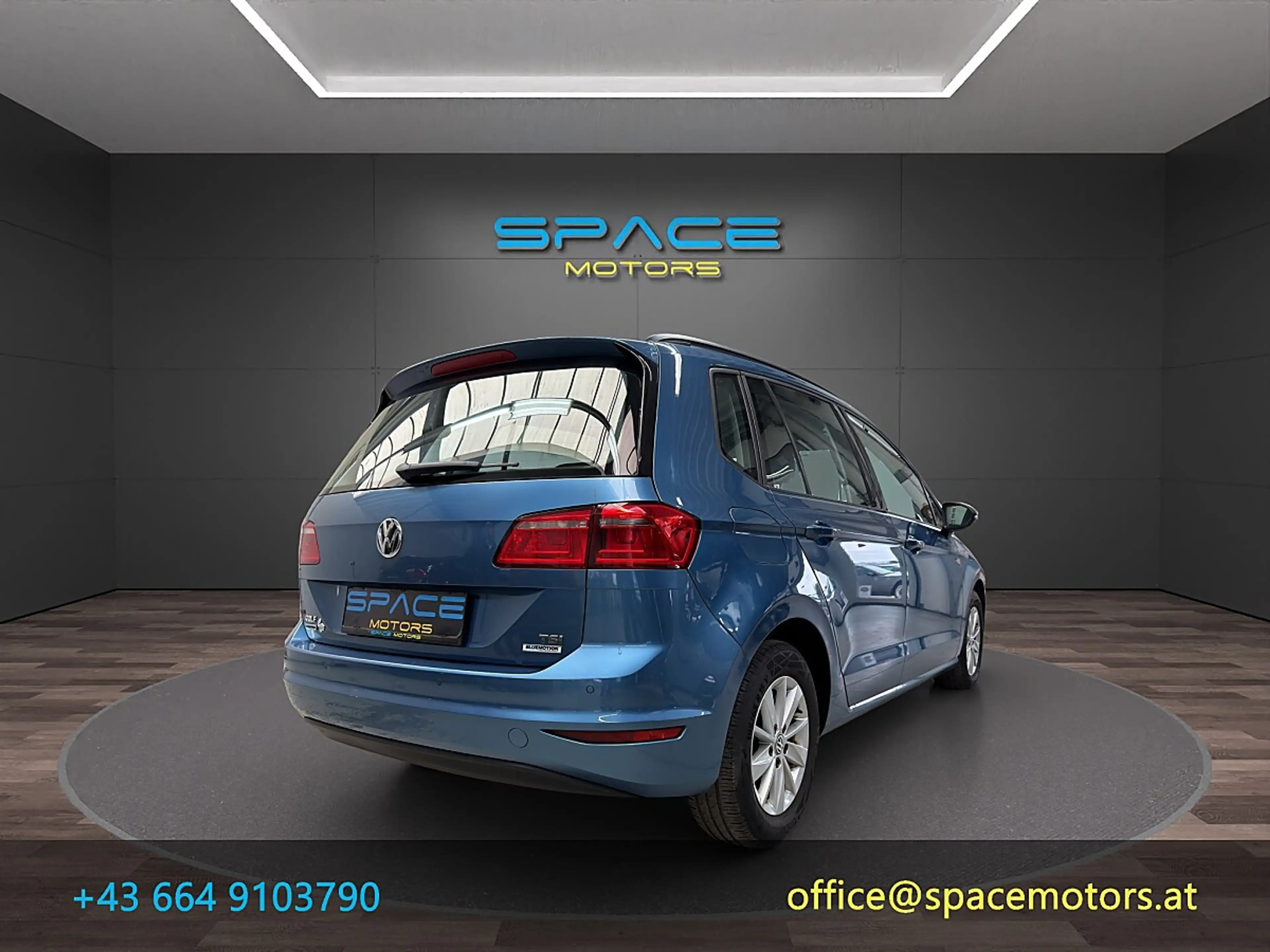 Volkswagen Golf Sportsvan Comfortline BMT 1,2 TSI — photo 8