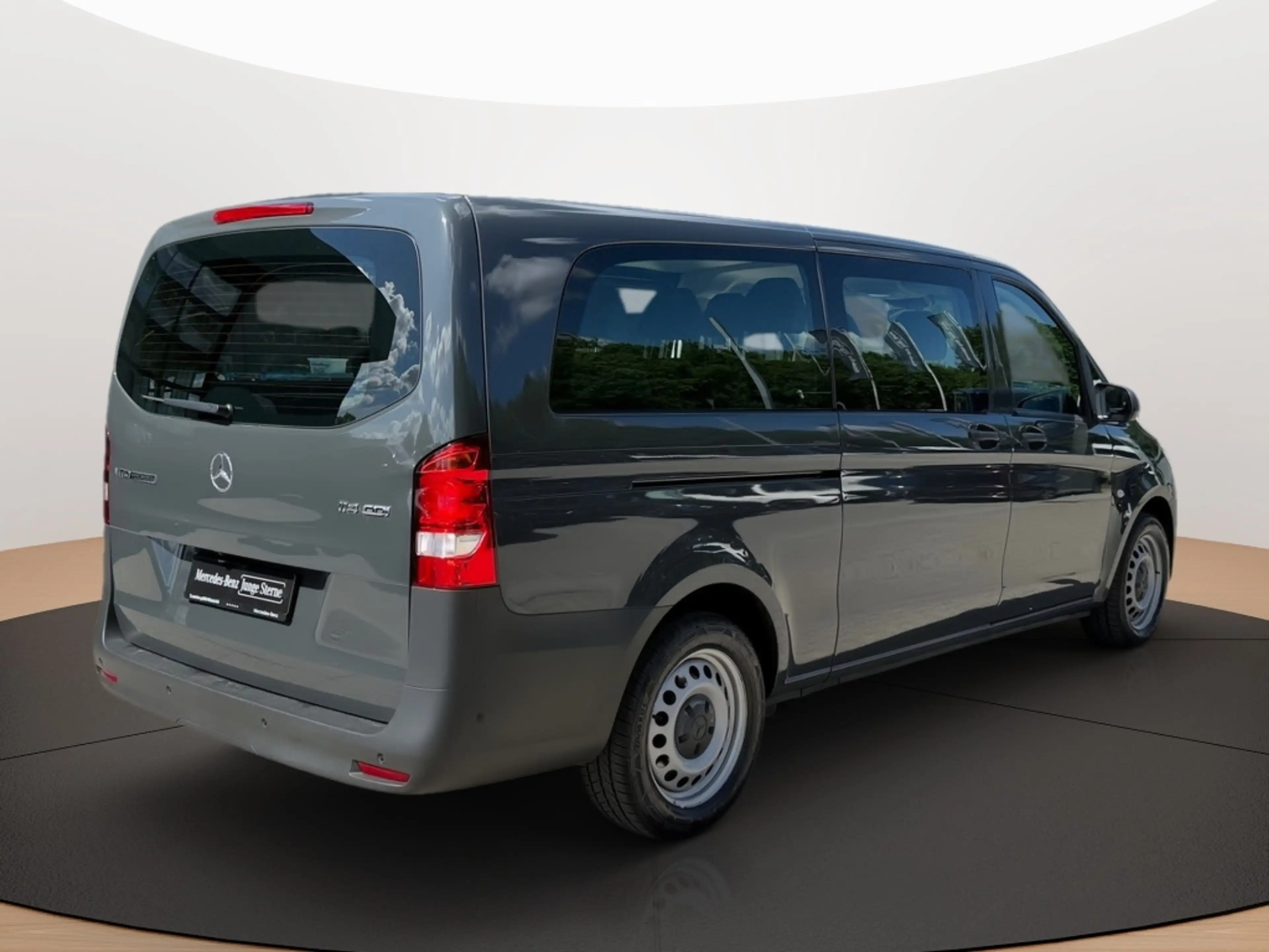 Mercedes-Benz Vito 114 TOURER BASE EXTRALANG AUTOM AHK AHK PDC — photo 7