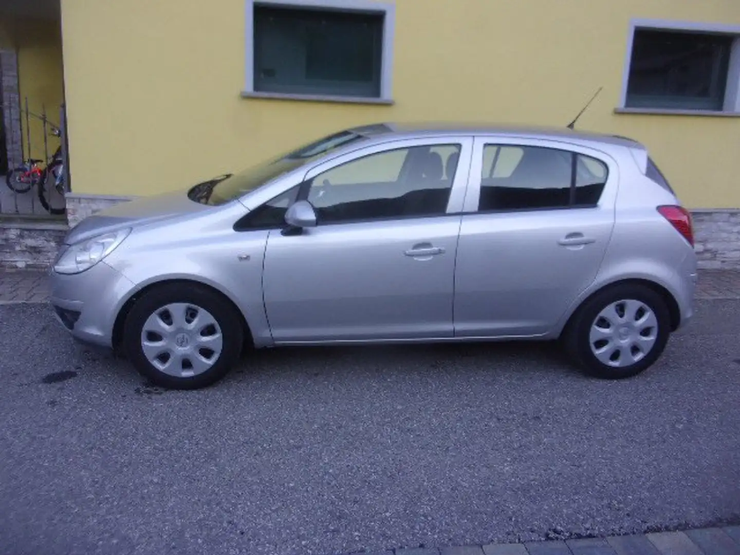 Opel Corsa IV 2006 5p 1.2 Club-X NEO PATENTATI!! Argent - 2
