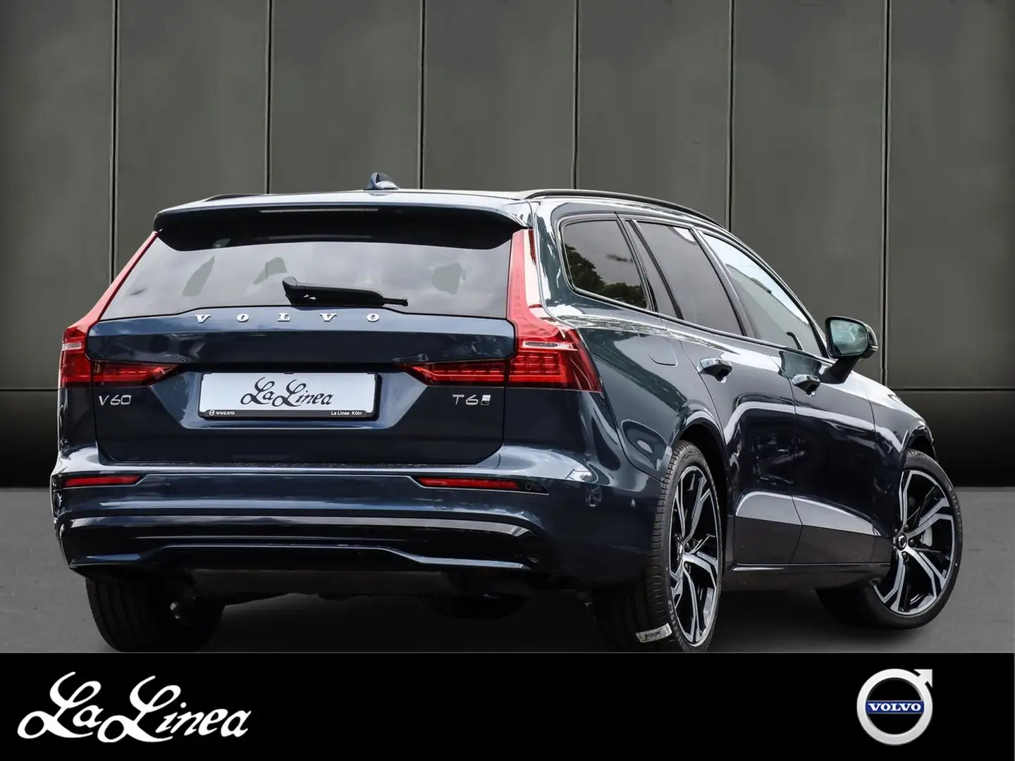 Volvo V60 T6 AWD Ultra Dark NP:77.480,-//360°K/BLIS/HEAD-UP Blau - 2