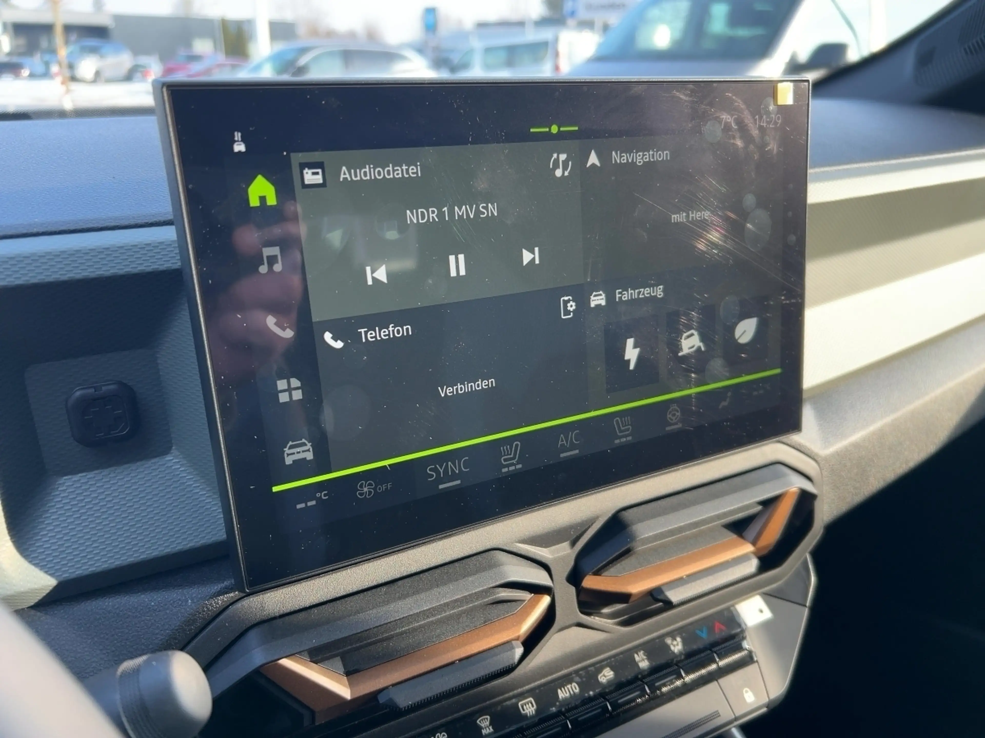 Dacia Bigster Extreme 1.8 E-TECH Full Hybrid 155 — photo 10
