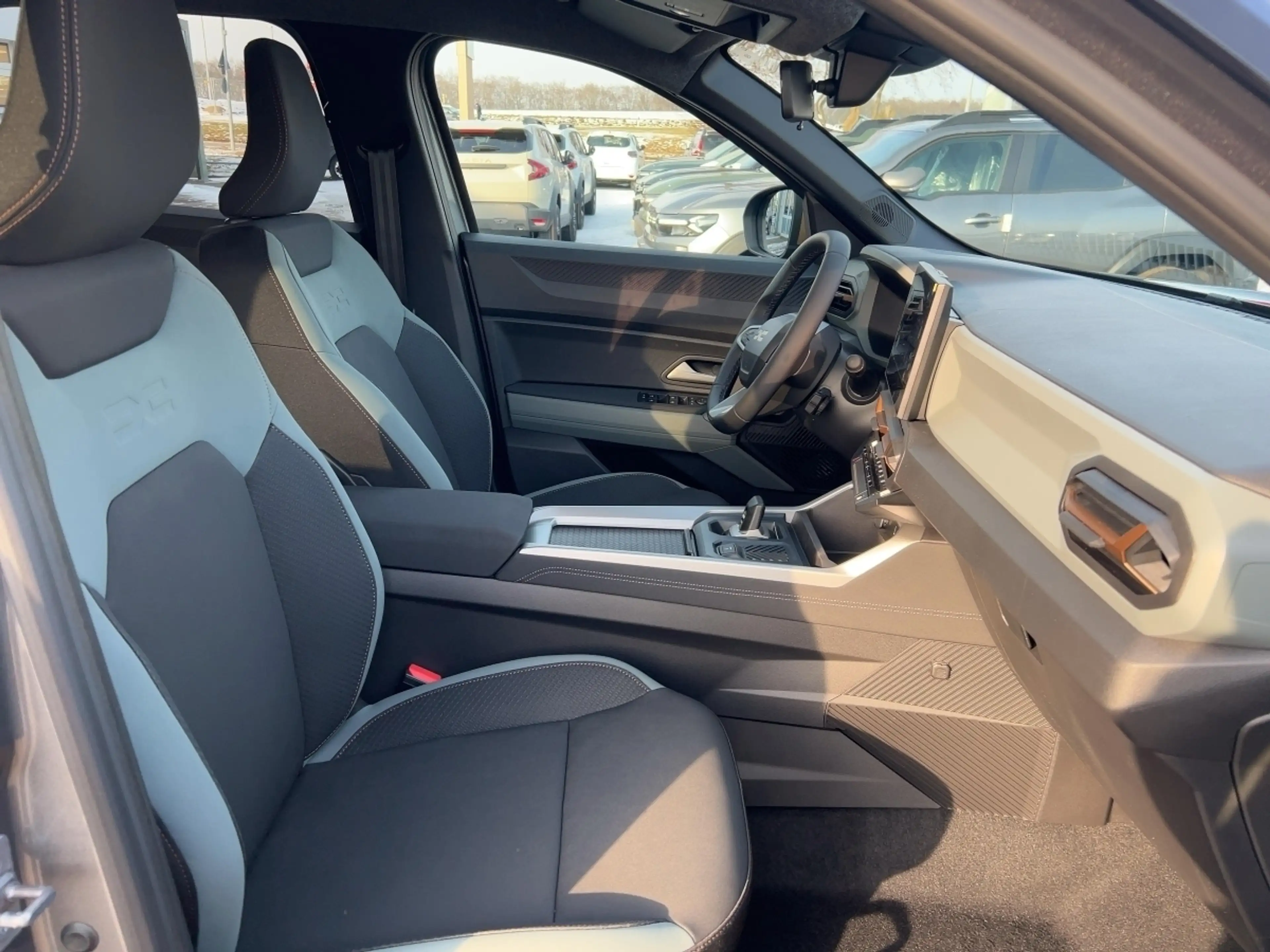 Dacia Bigster Extreme 1.8 E-TECH Full Hybrid 155 — photo 11