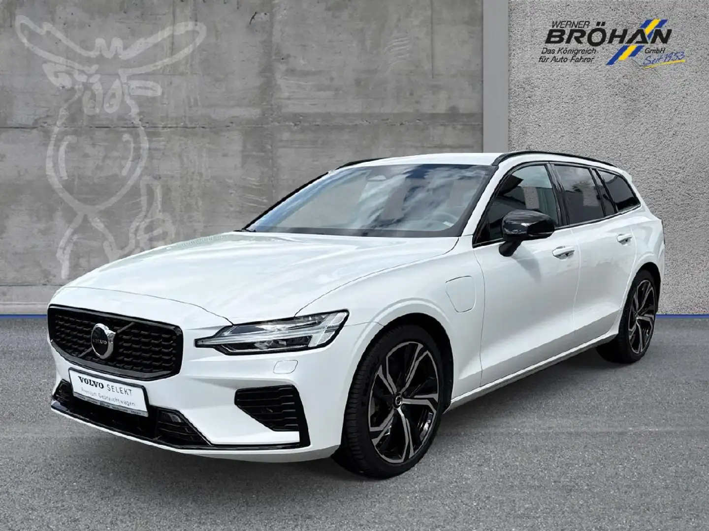 Volvo V60 Plus Dark T6 AWD Plug-In Hybrid Weiß - 1