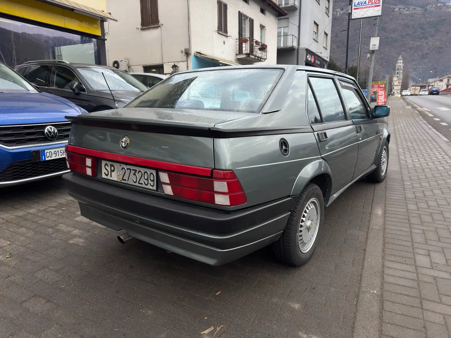 Alfa Romeo 75 ALFA ROMEO 75 1.8cc 120CV ASI Grau - 2