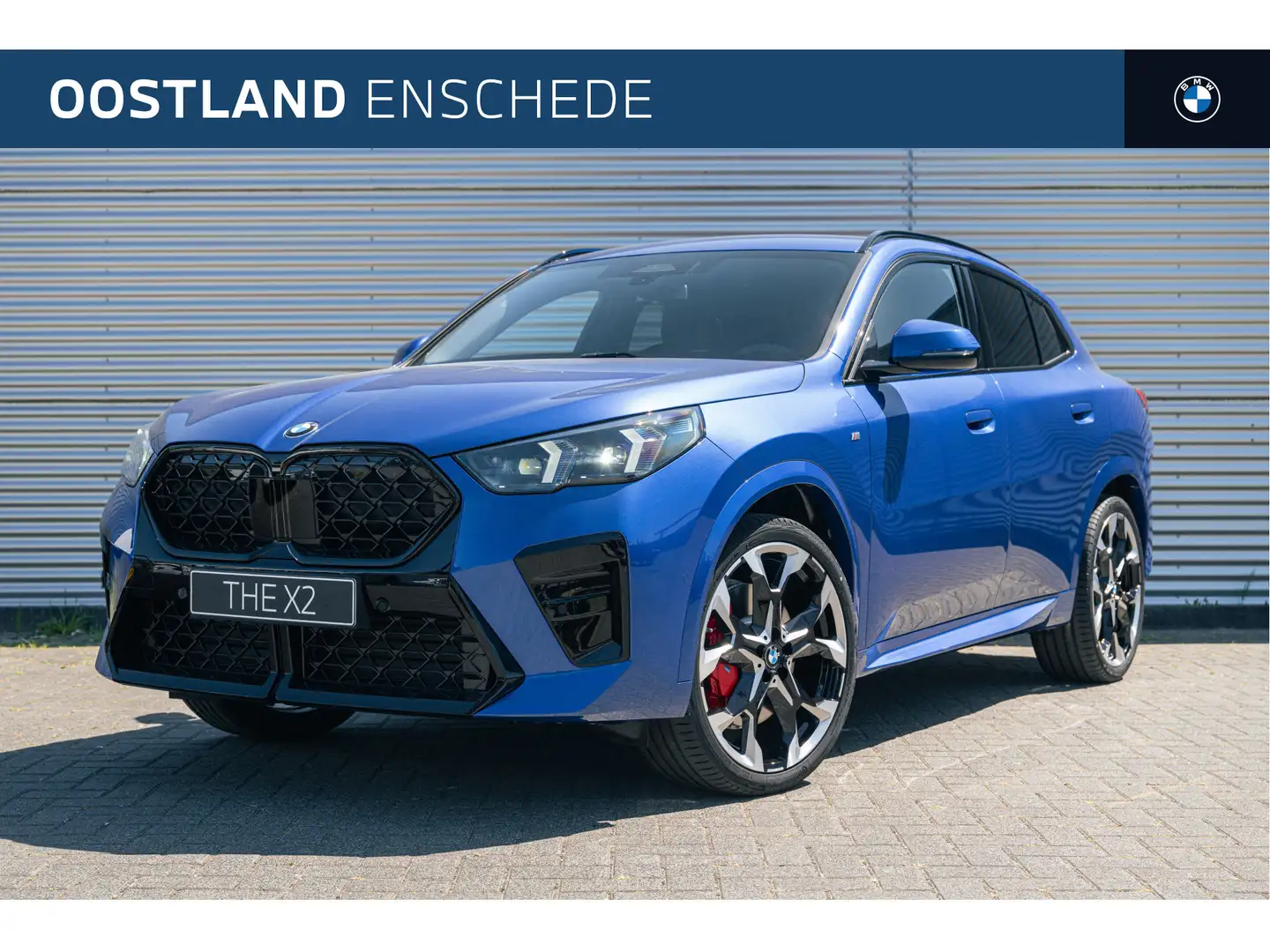 BMW X2 sDrive20i M Sport Automaat / Sportstoelen / Adapti Blauw - 1