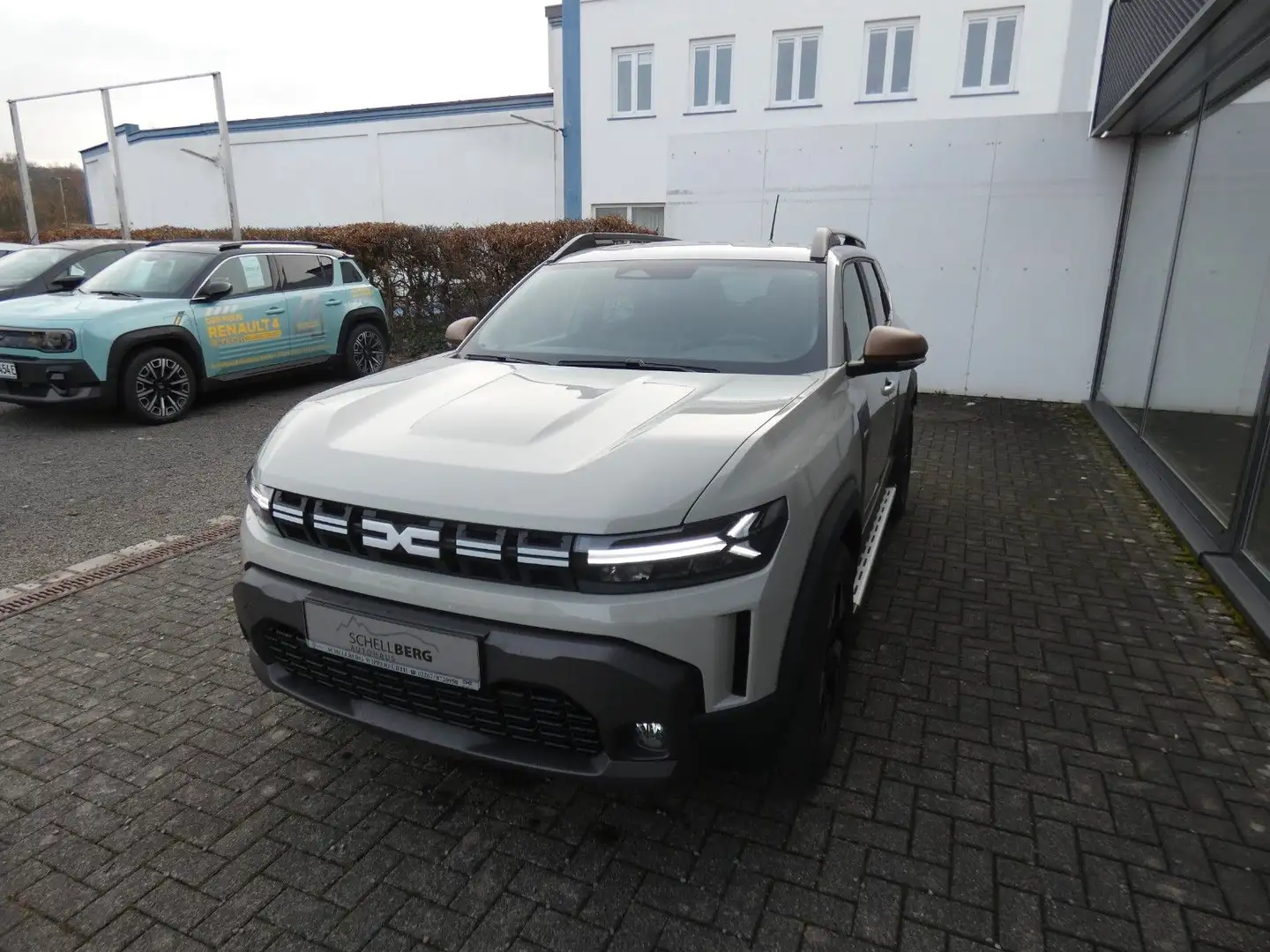 Dacia Duster III Hybrid 140 Extreme Beige - 2