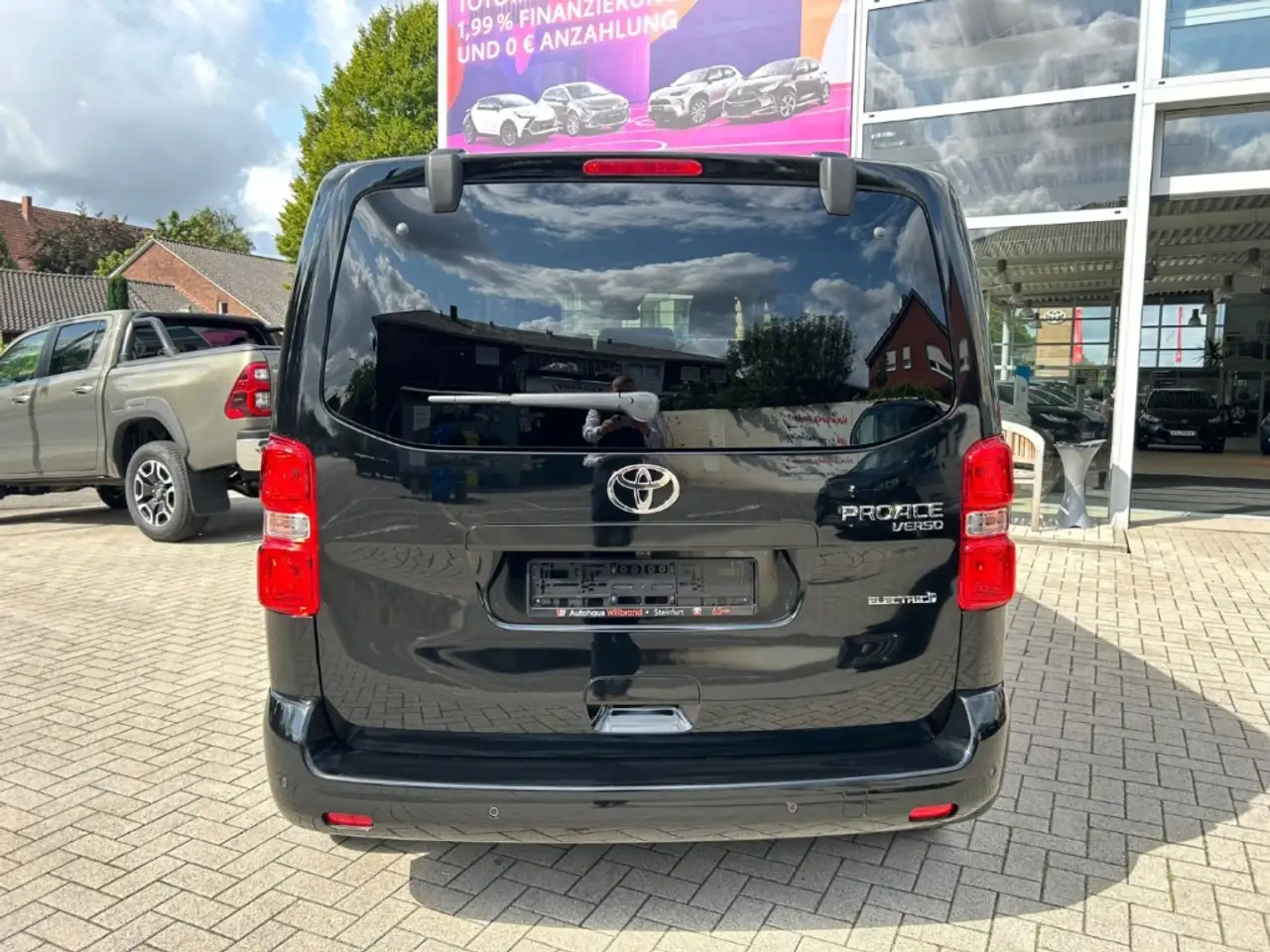 Toyota Proace Verso Teamplayer 75kWh 8-Sitzer Navi 360° SHZ L1 7