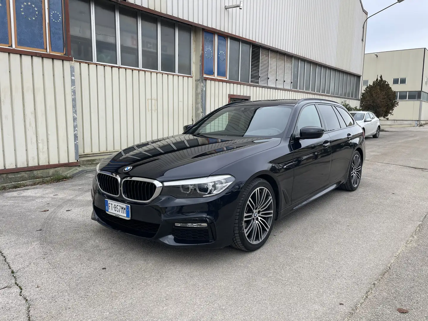 BMW 525 525d Touring M sport IVA ESPOSTA Nero - 2