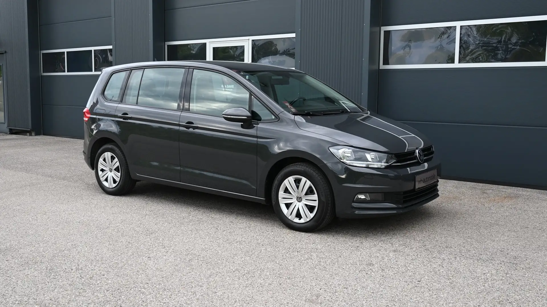 Volkswagen Touran 2.0 TDI / 1.Besitz / Grau - 2
