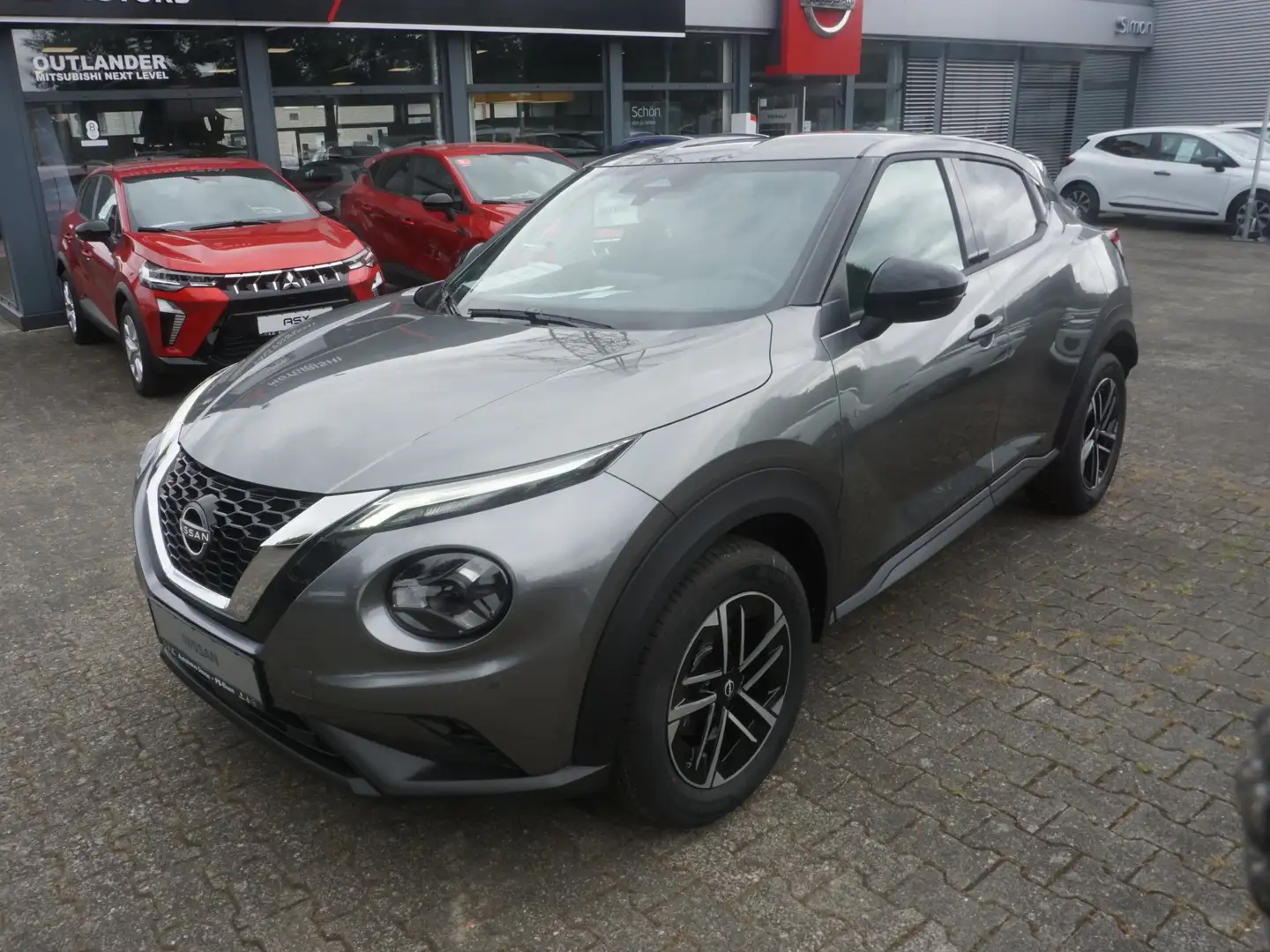 Nissan Juke Juke 1.0 DIG-T DCT N-Connecta*SITZHEIZUNG*LSH* Grijs - 1