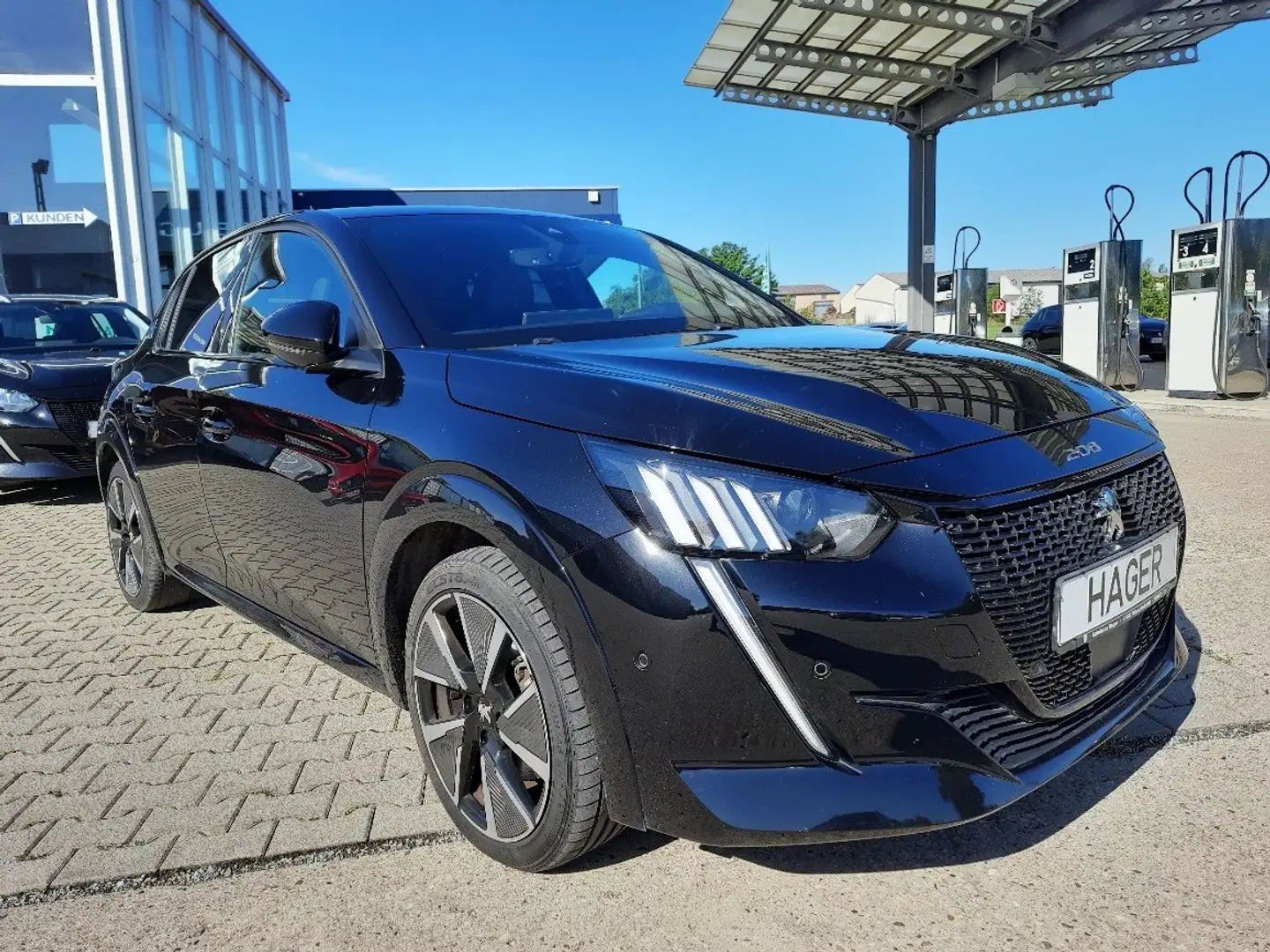 Peugeot 208 e 208 GT Sitzheizung DAB EPH v+h/Kamera Navigation Schwarz - 1