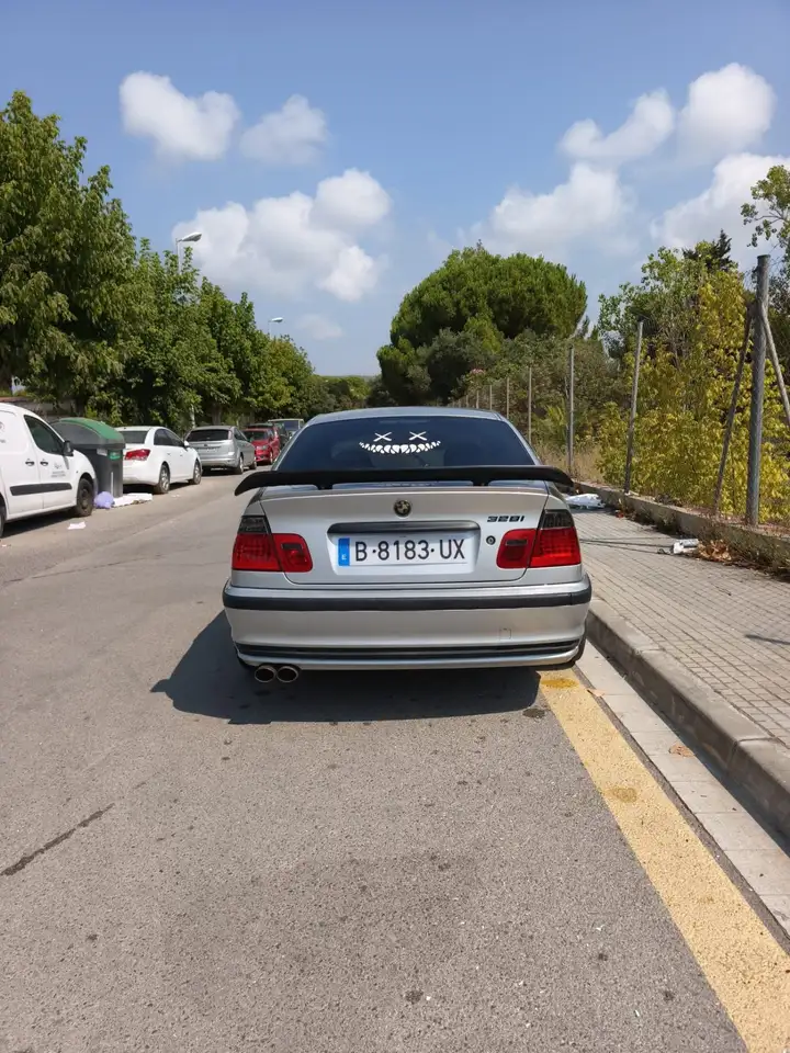BMW 328i Touring, foto 6