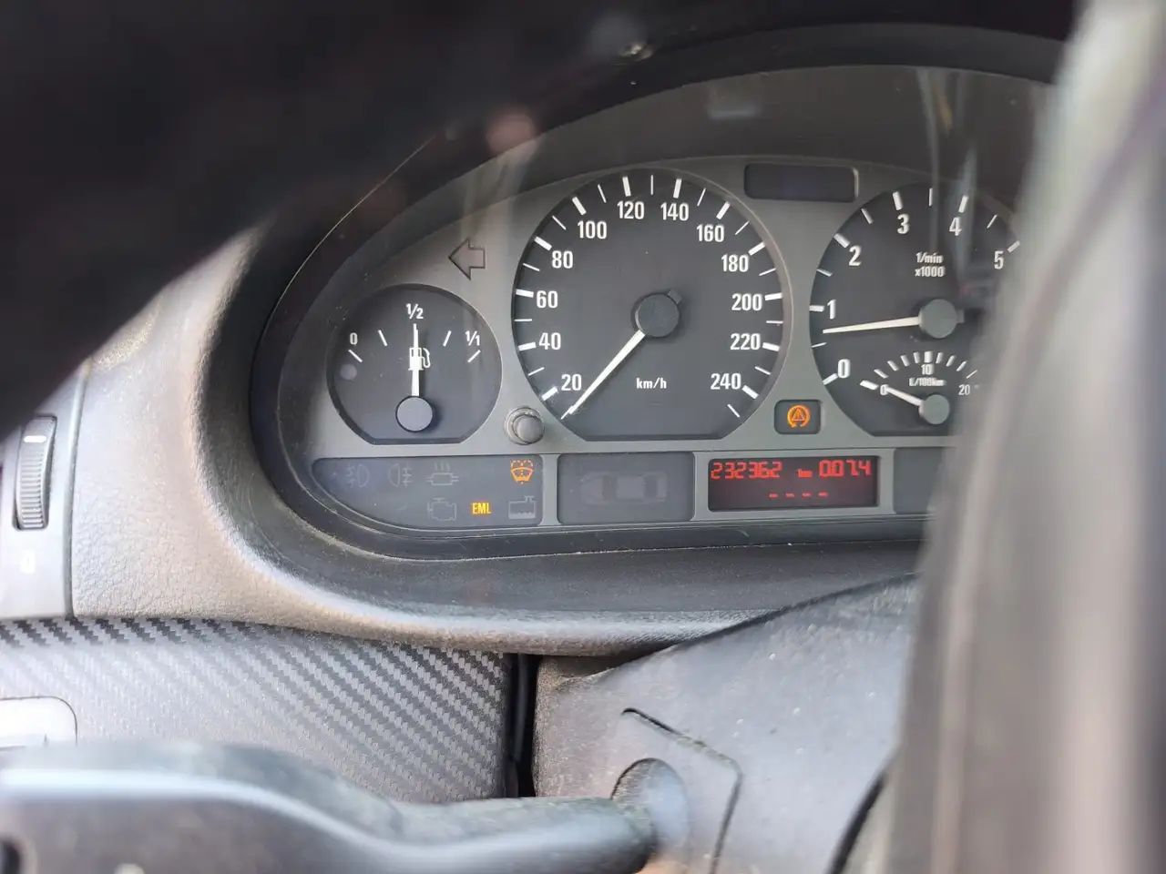 BMW 328i Touring, foto 9