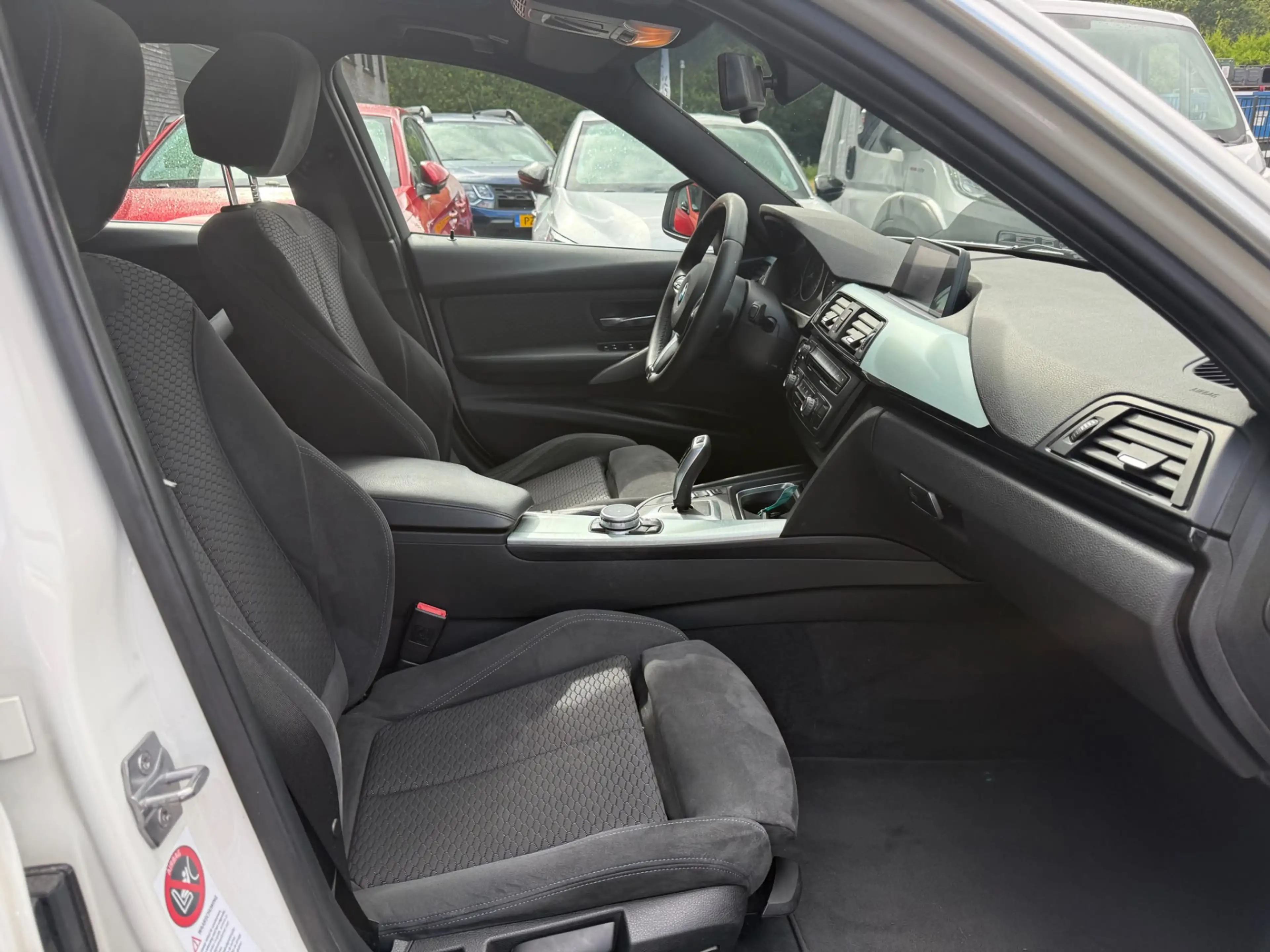 BMW 316 3-serie 316i M Sport Edition | NIEUWE APK | 3/6 of — photo 15