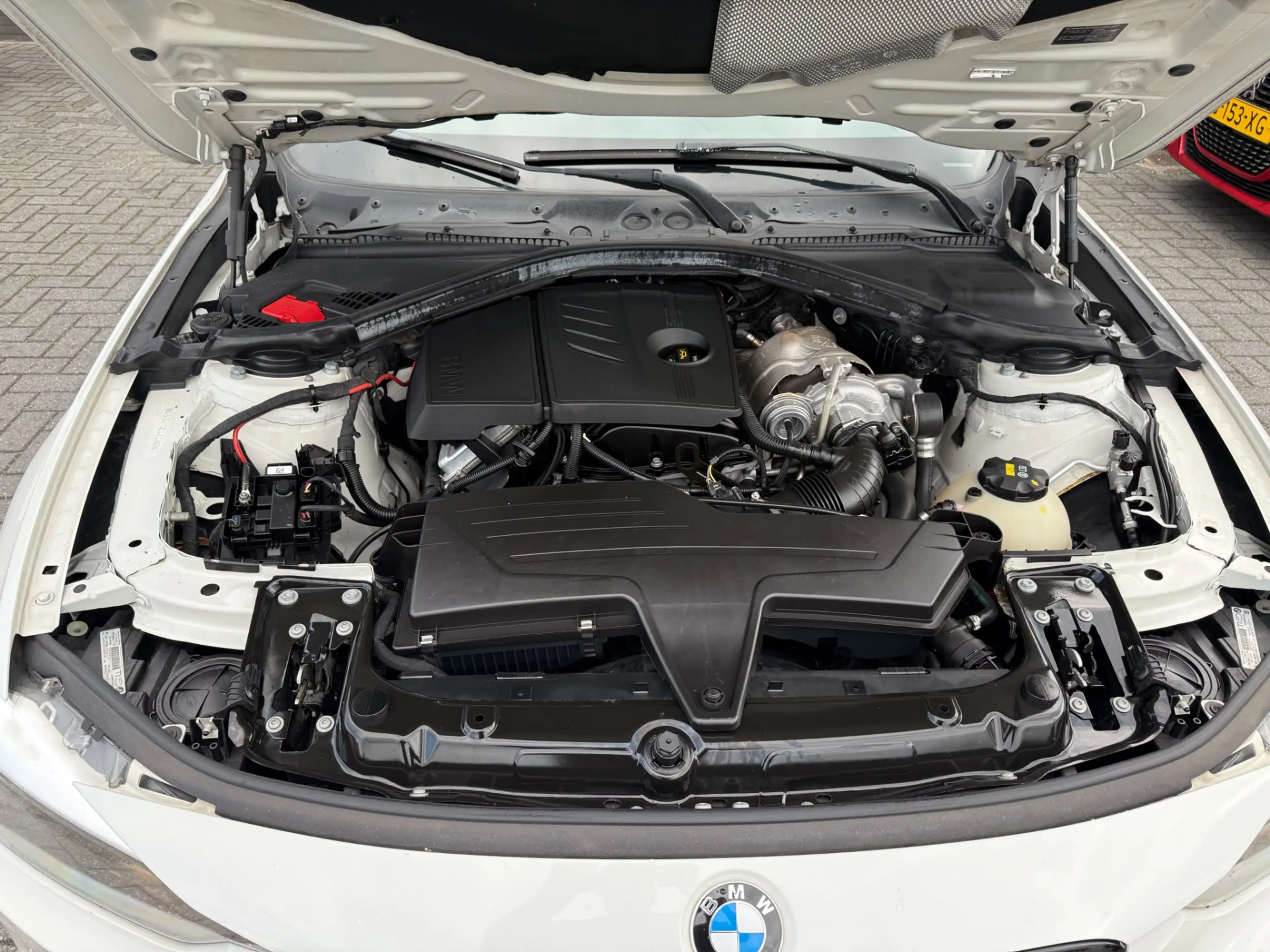 BMW 316 3-serie 316i M Sport Edition | NIEUWE APK | 3/6 of — photo 28