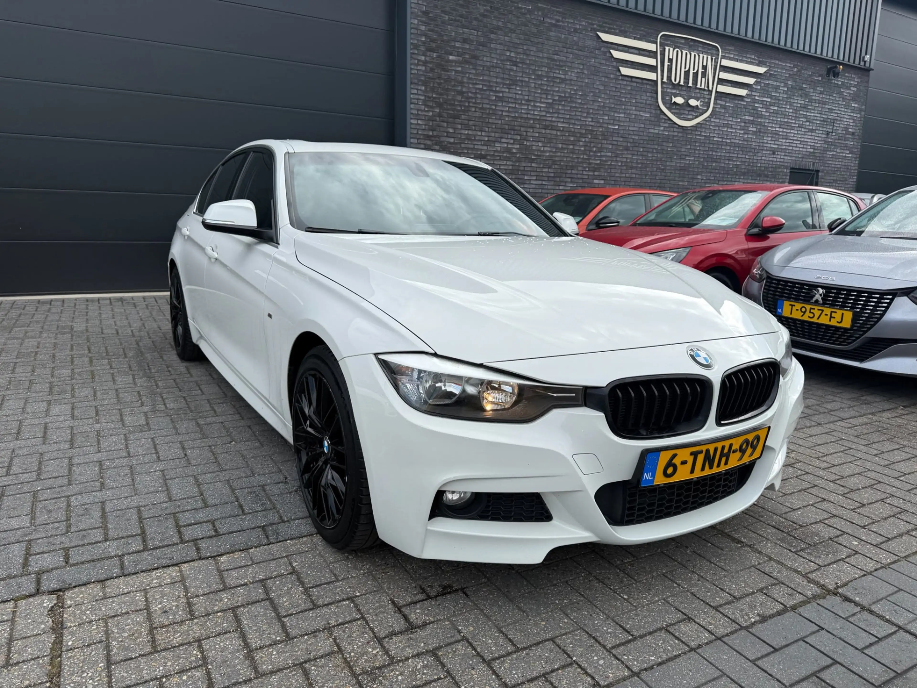 BMW 316 3-serie 316i M Sport Edition | NIEUWE APK | 3/6 of — photo 3