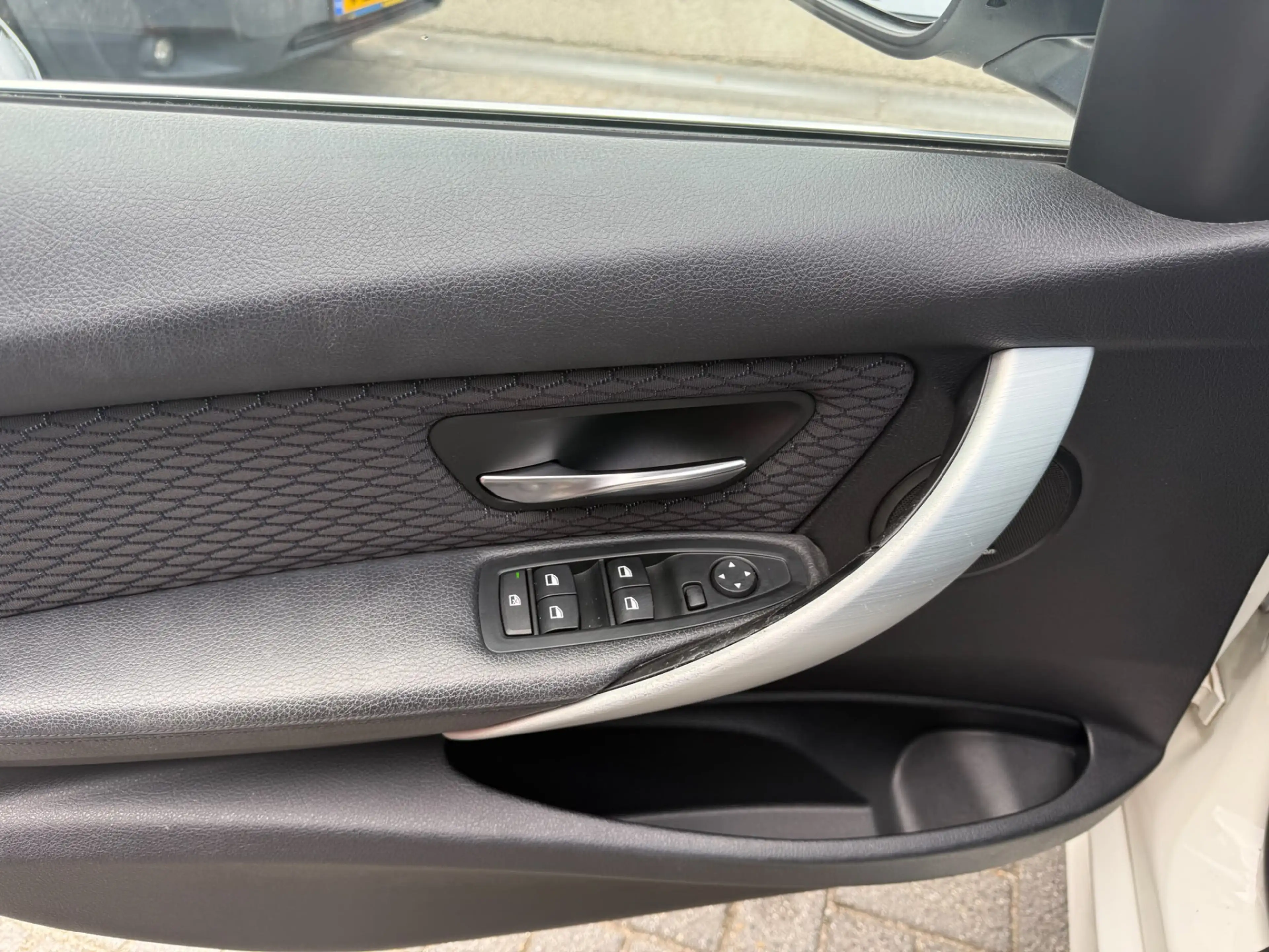 BMW 316 3-serie 316i M Sport Edition | NIEUWE APK | 3/6 of — photo 25