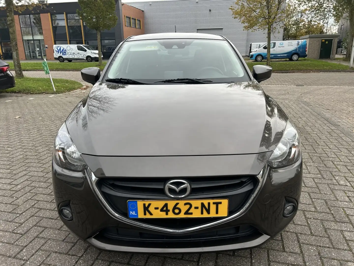 Mazda 2 1.5 Skyactiv-G In Ed STOELVW NAVI CRUISE Bruin - 2