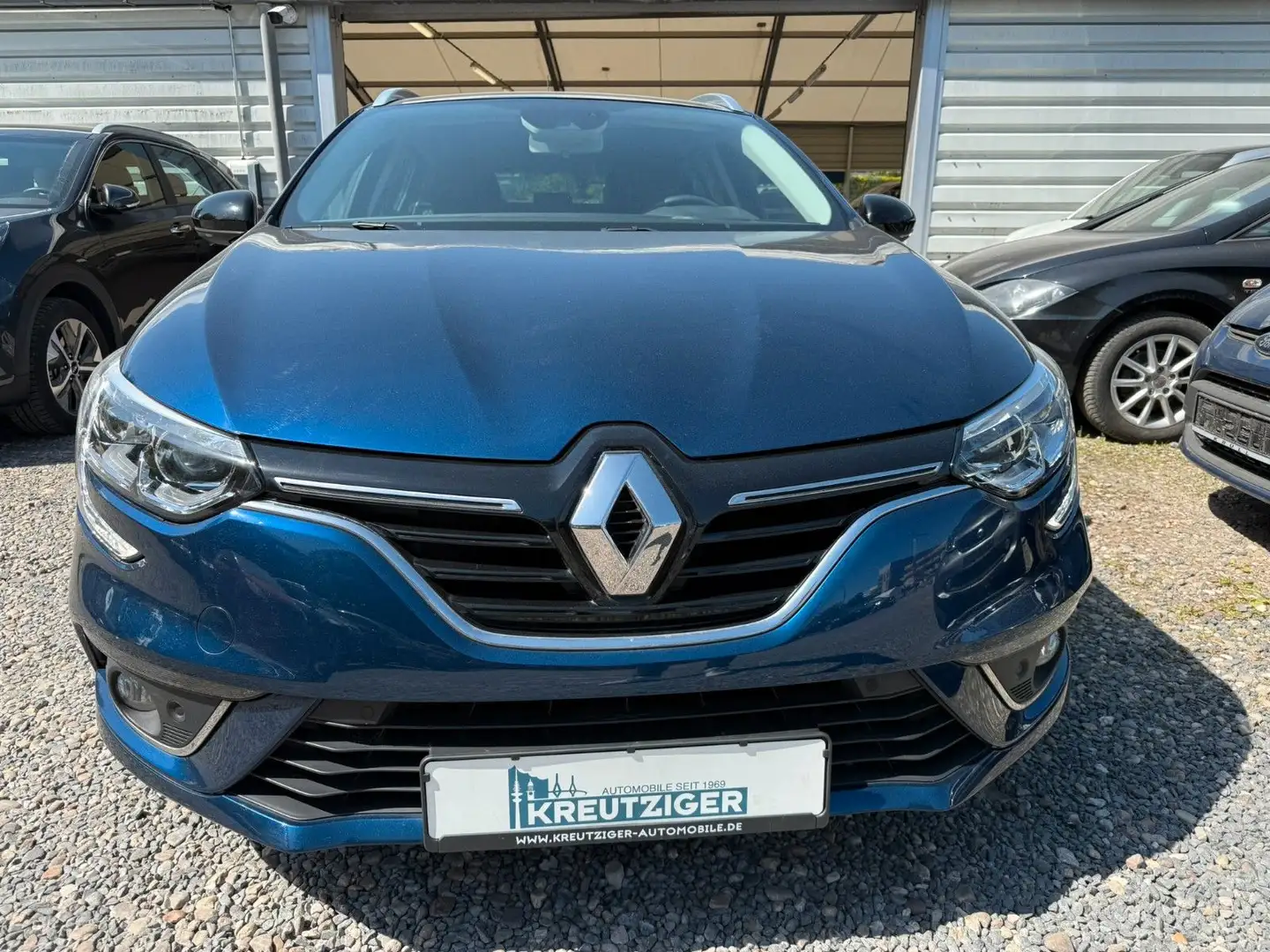 Renault Megane IV Grandtour Limited Blau - 2