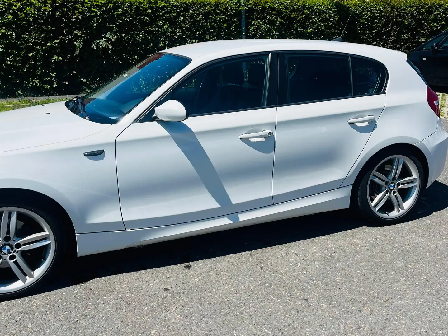 BMW 118 118d Advantage Österreich-Paket Advantage Österreich-Paket Weiß - 2