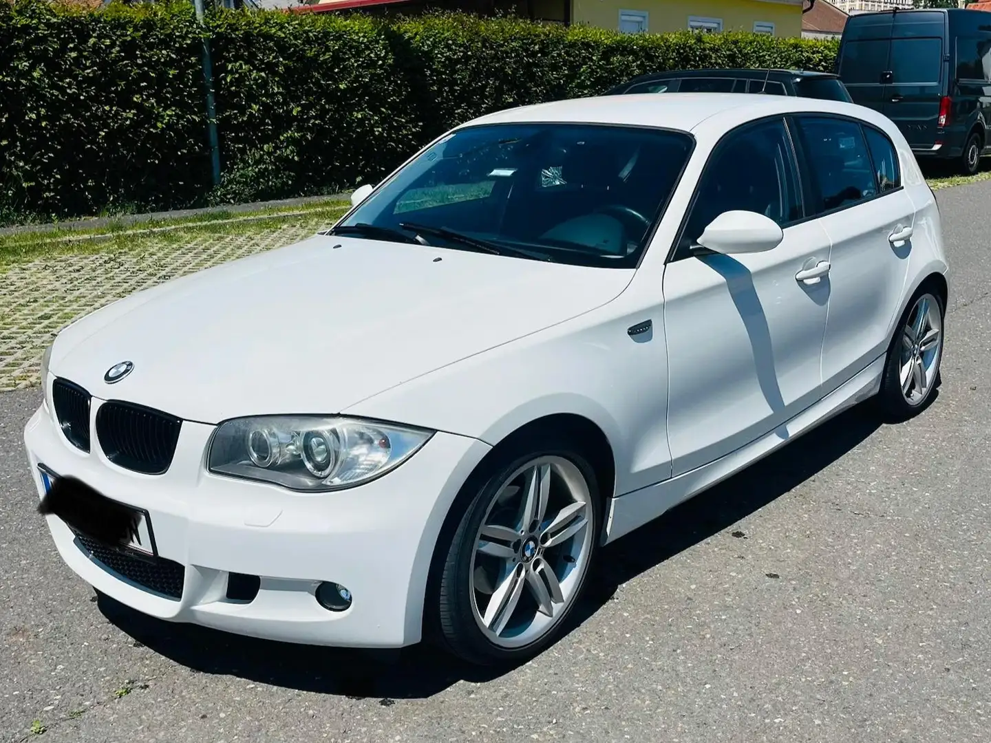BMW 118 118d Advantage Österreich-Paket Advantage Österreich-Paket Weiß - 1