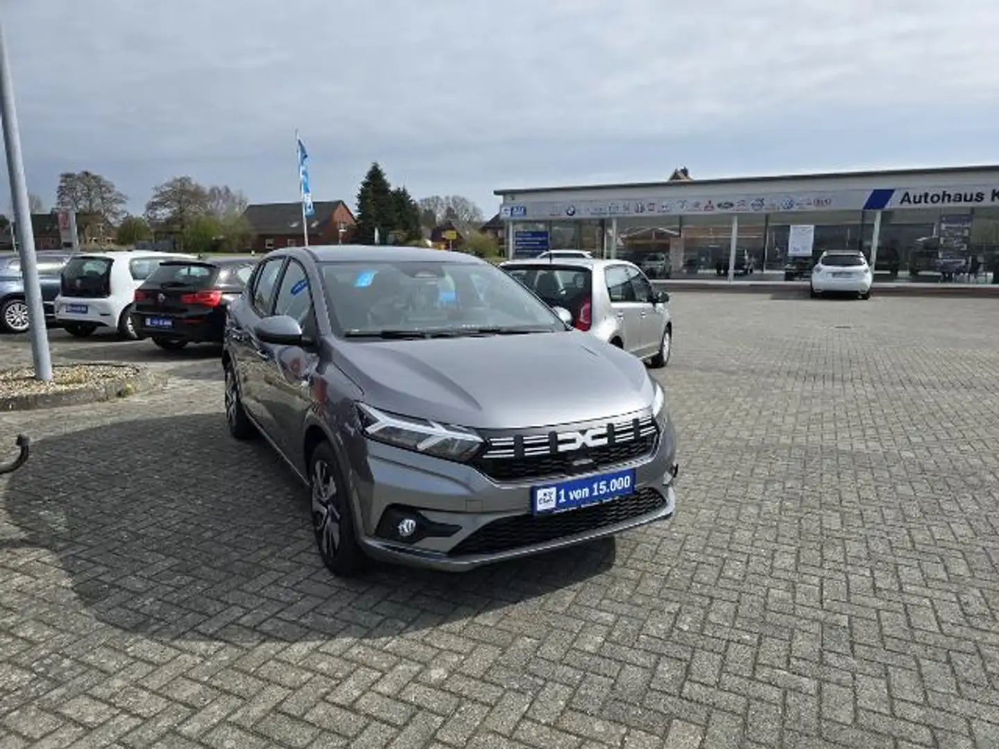 Dacia Sandero Expression KAMERA+SHZ+PDC+DAB+ KLIMA 1.0 TCe.. Grau - 2