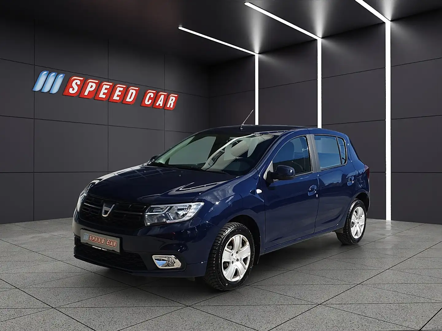 Dacia Sandero Blau - 1