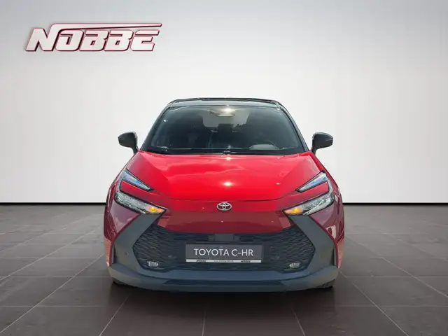 Toyota C-HR view 8